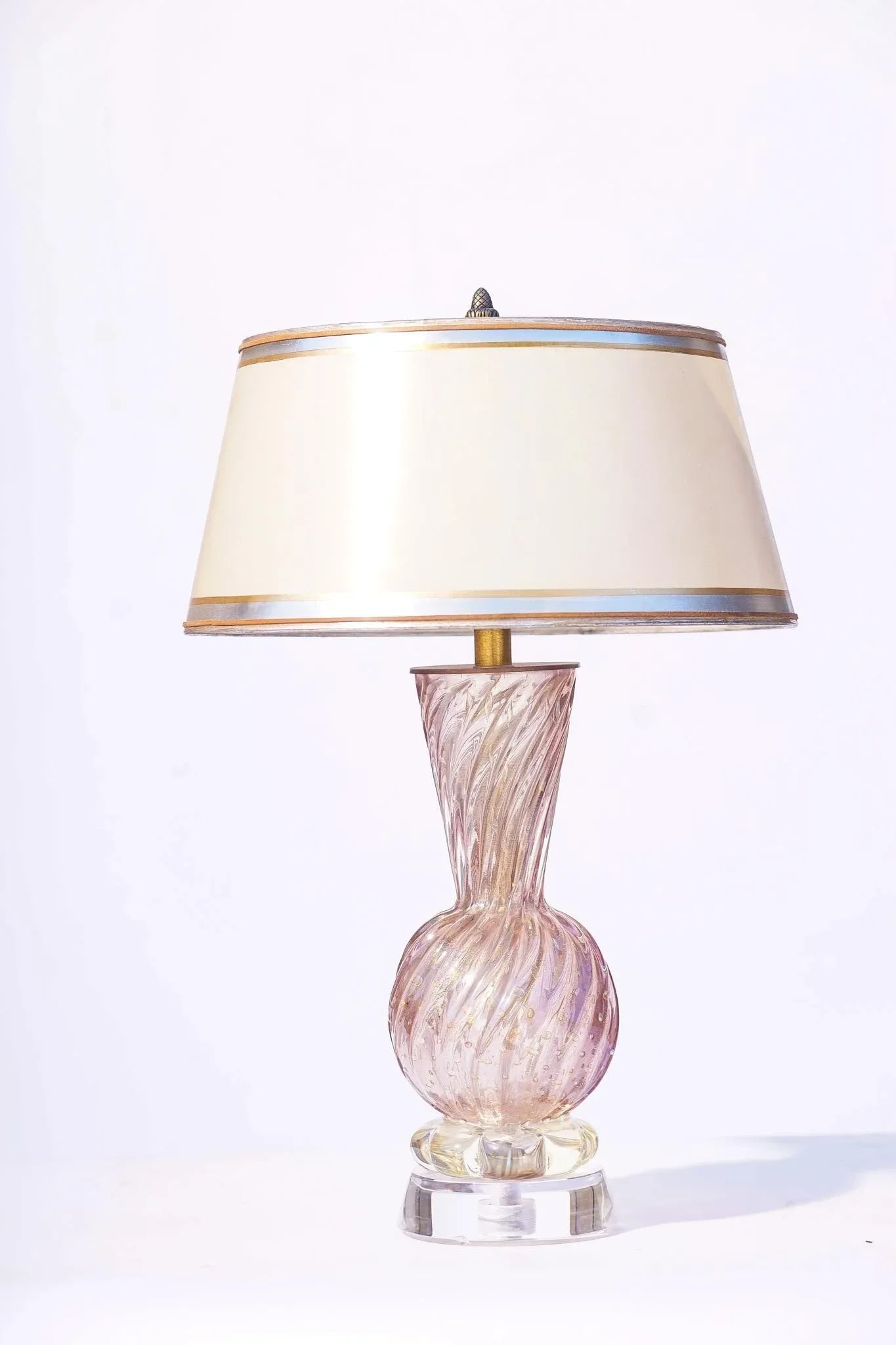 Vintage Italian Murano Lavender Lamps With Lucite Bases - 4