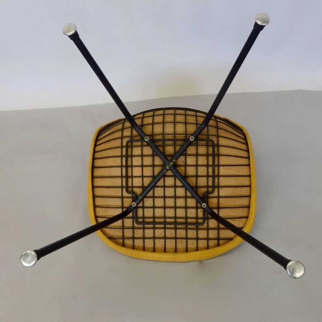 Eames Herman Miller Dkr Chair on Early Production Low X-Base - 5