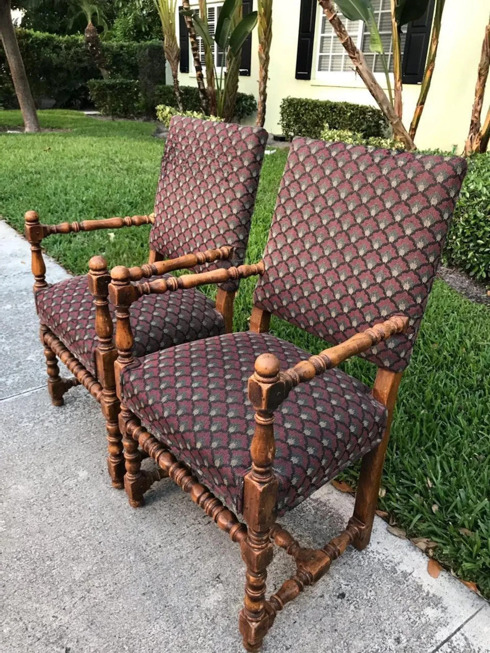Antique Jacobean Chairs Pegged With Bulbous Turnings - a Pair - 2