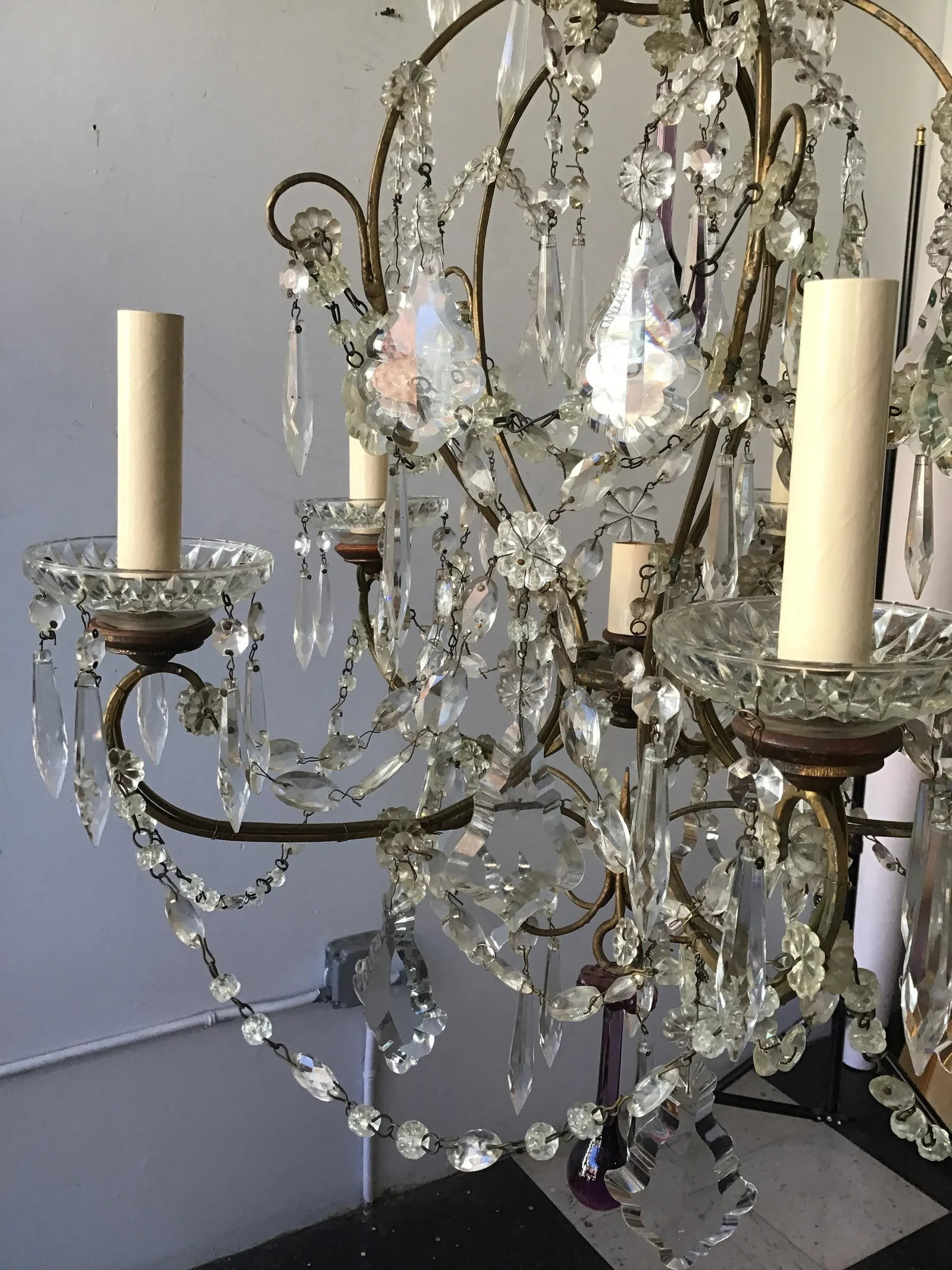 1960s Italian Crystal Chandelier - 11