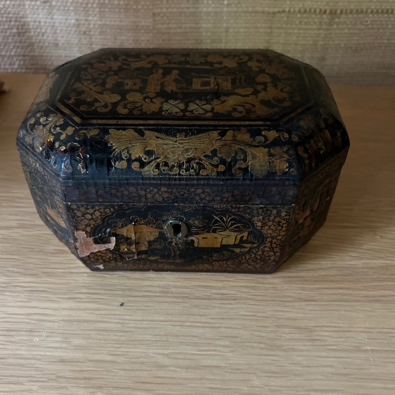Antique Chinese Black Lacquered Tea Caddy - 2
