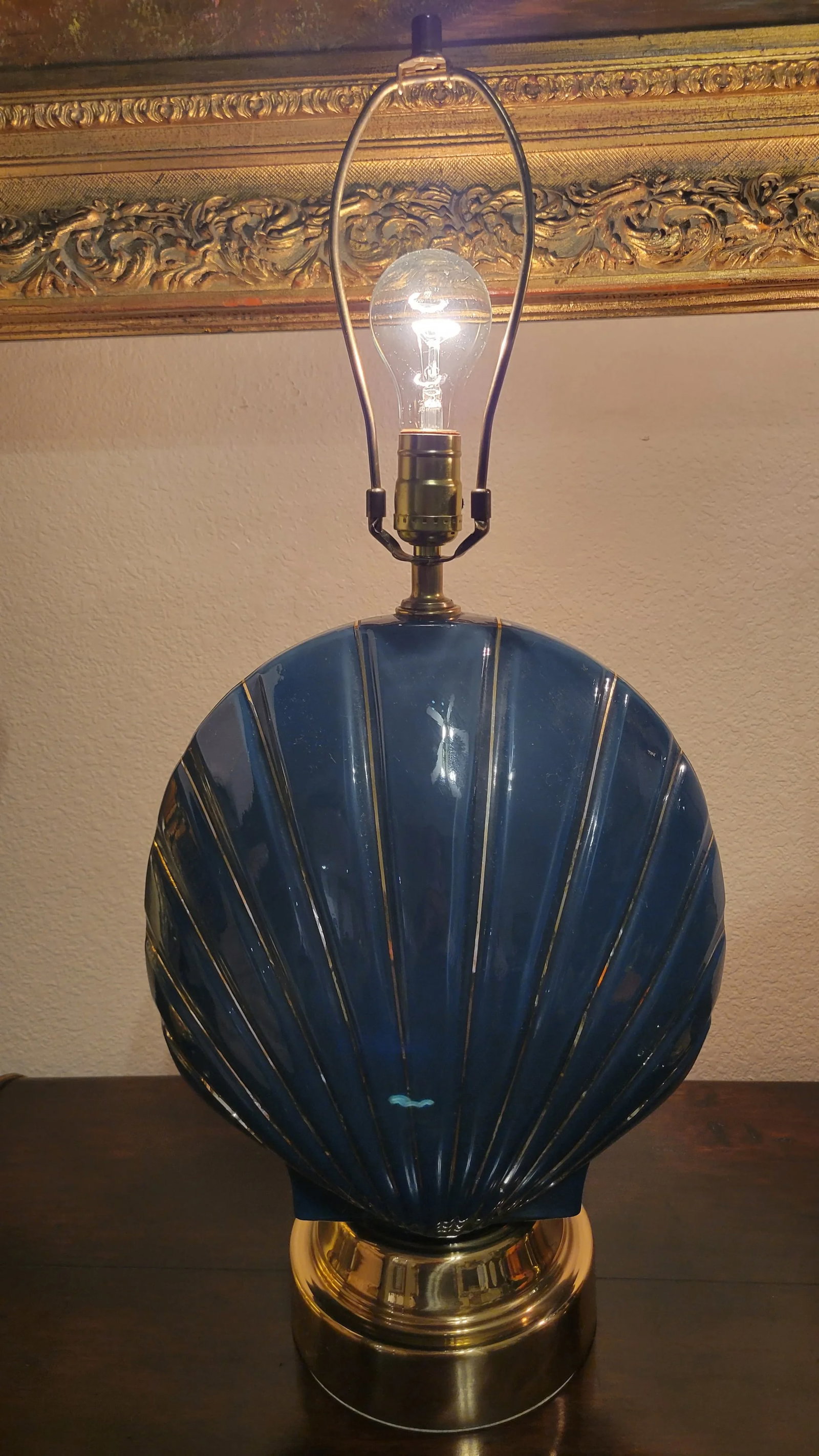 Vintage Pair of Ceramic Seashell Lamps - 8