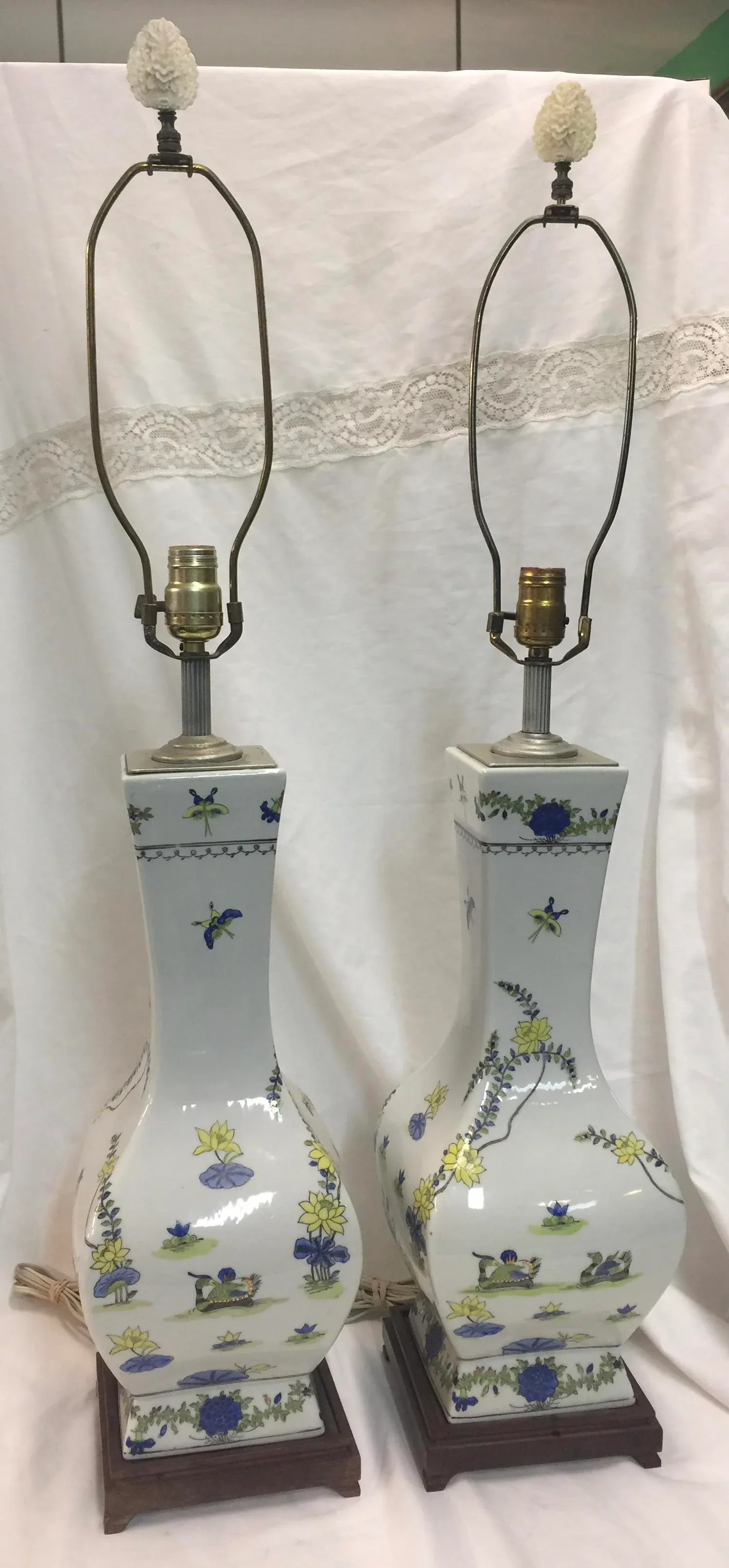 Antique Chinese Lamps a Pair - 9
