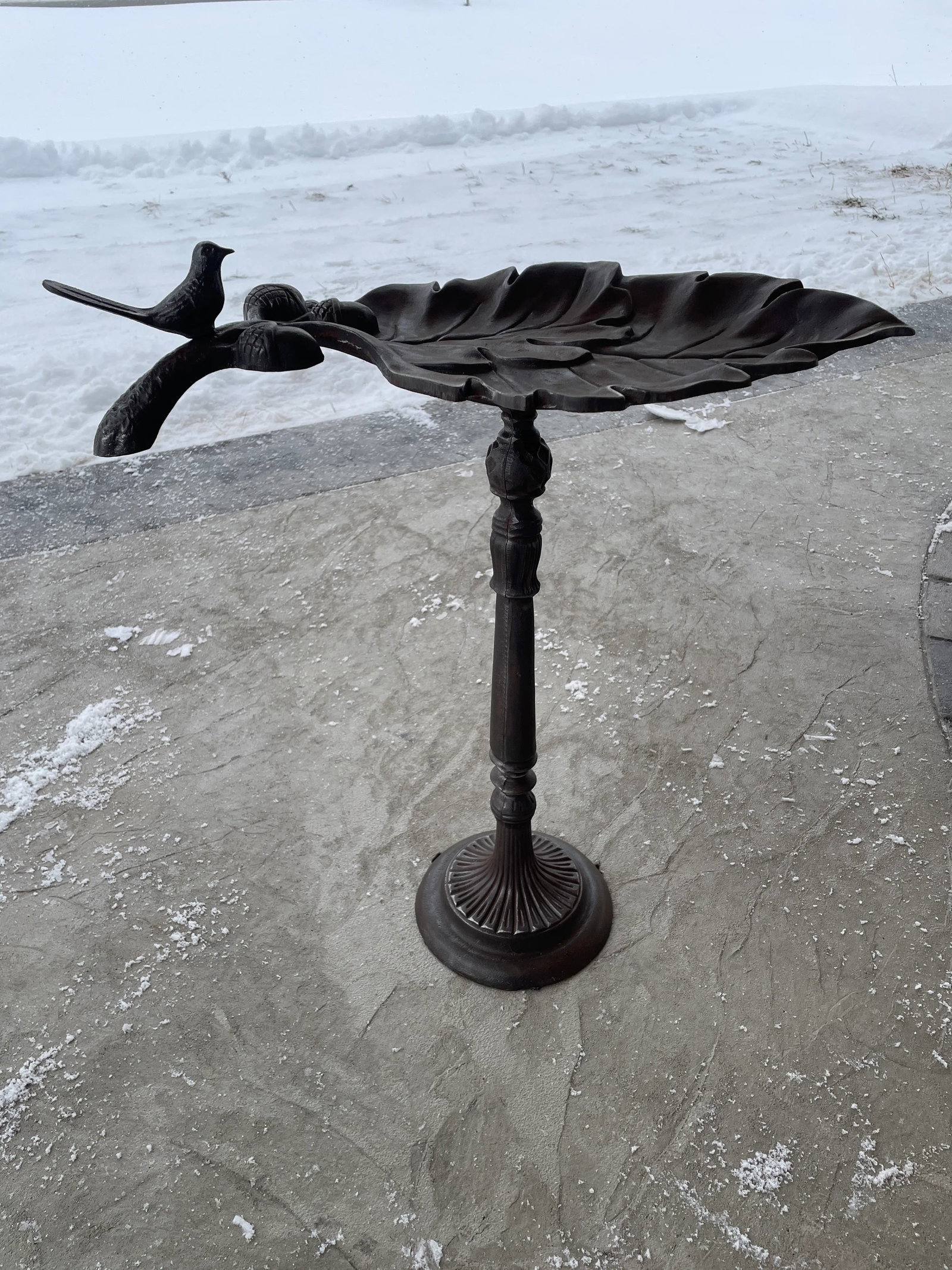 Cast Iron Birdbath - 4