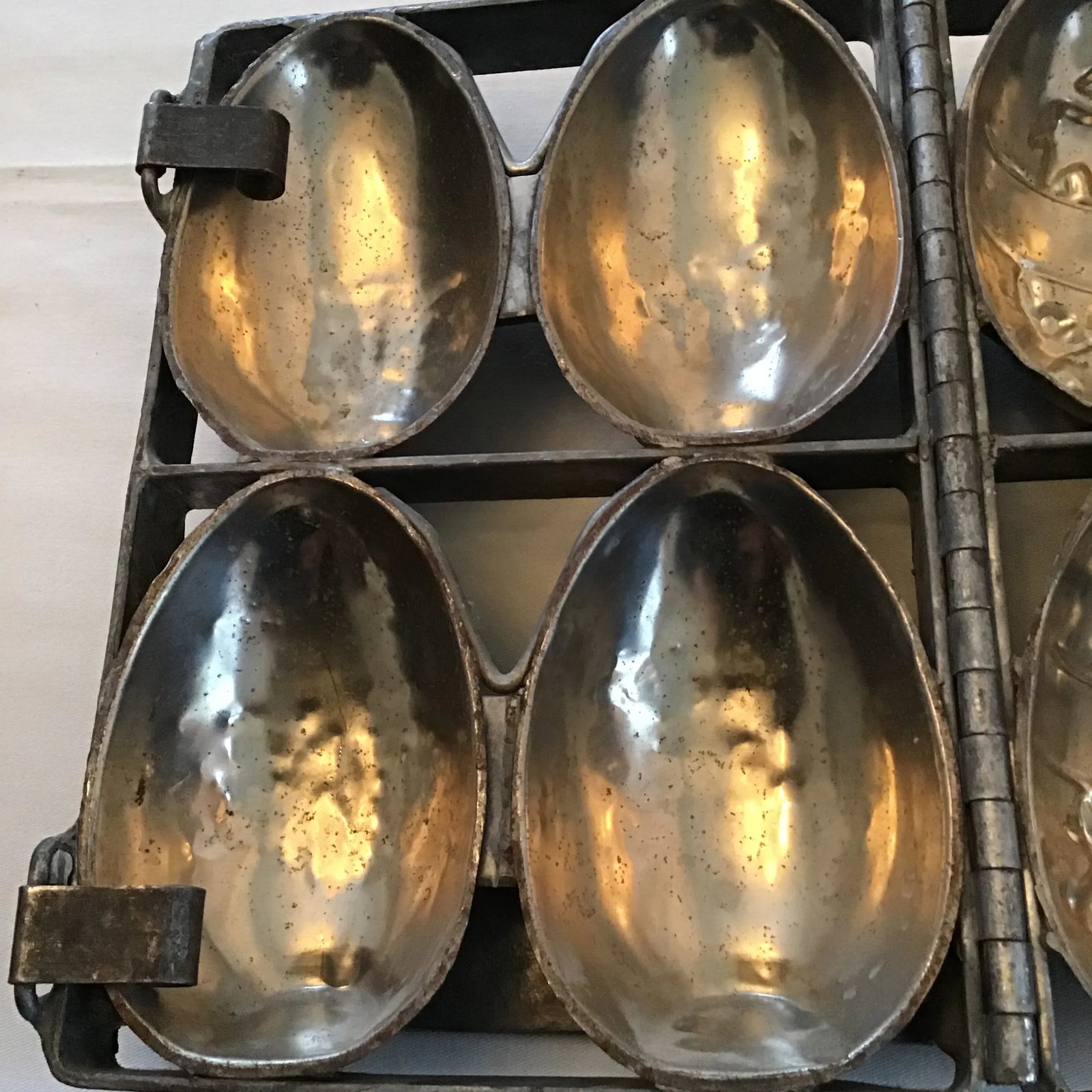 1930's Easter Egg Chocolate Mold - 4