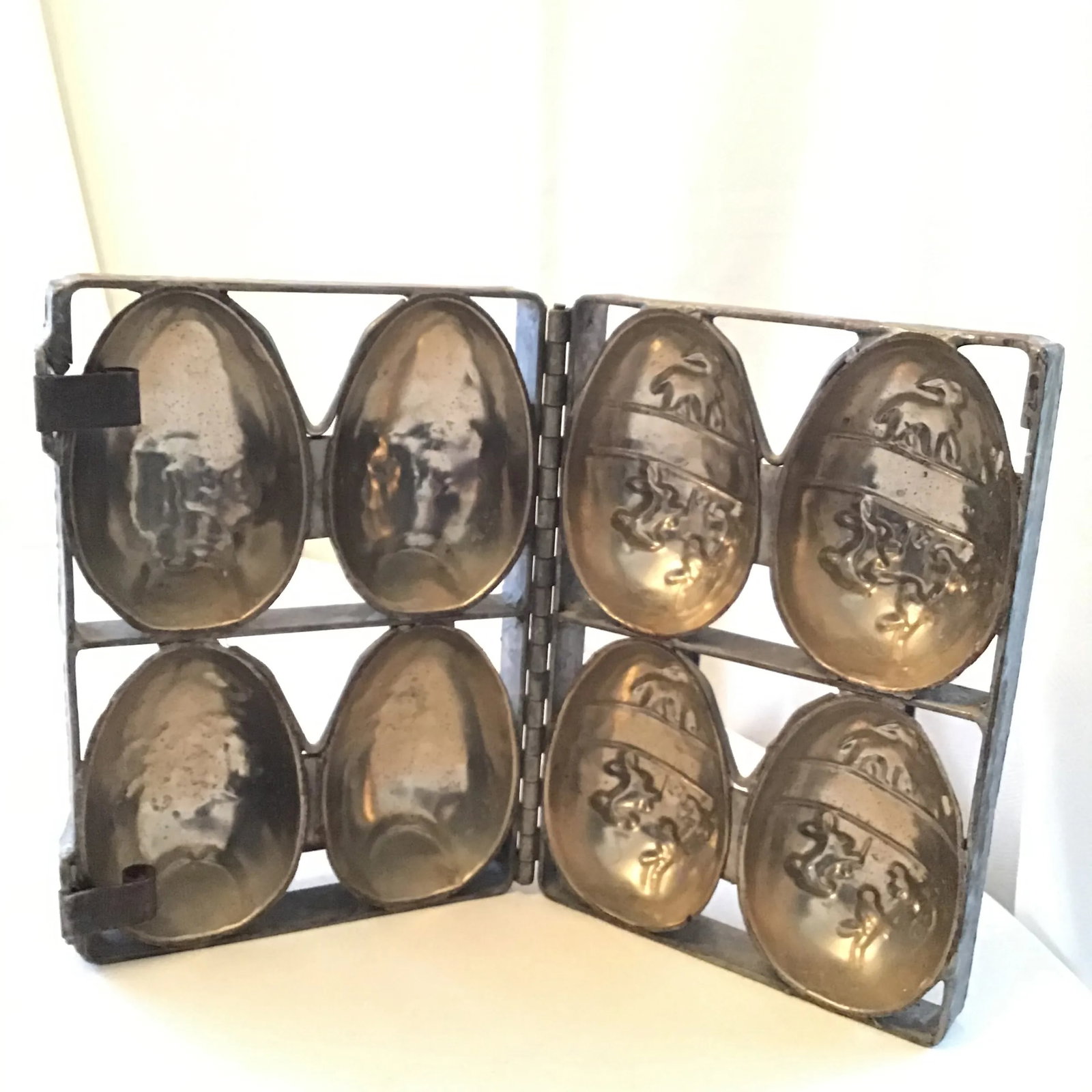 1930's Easter Egg Chocolate Mold - 9