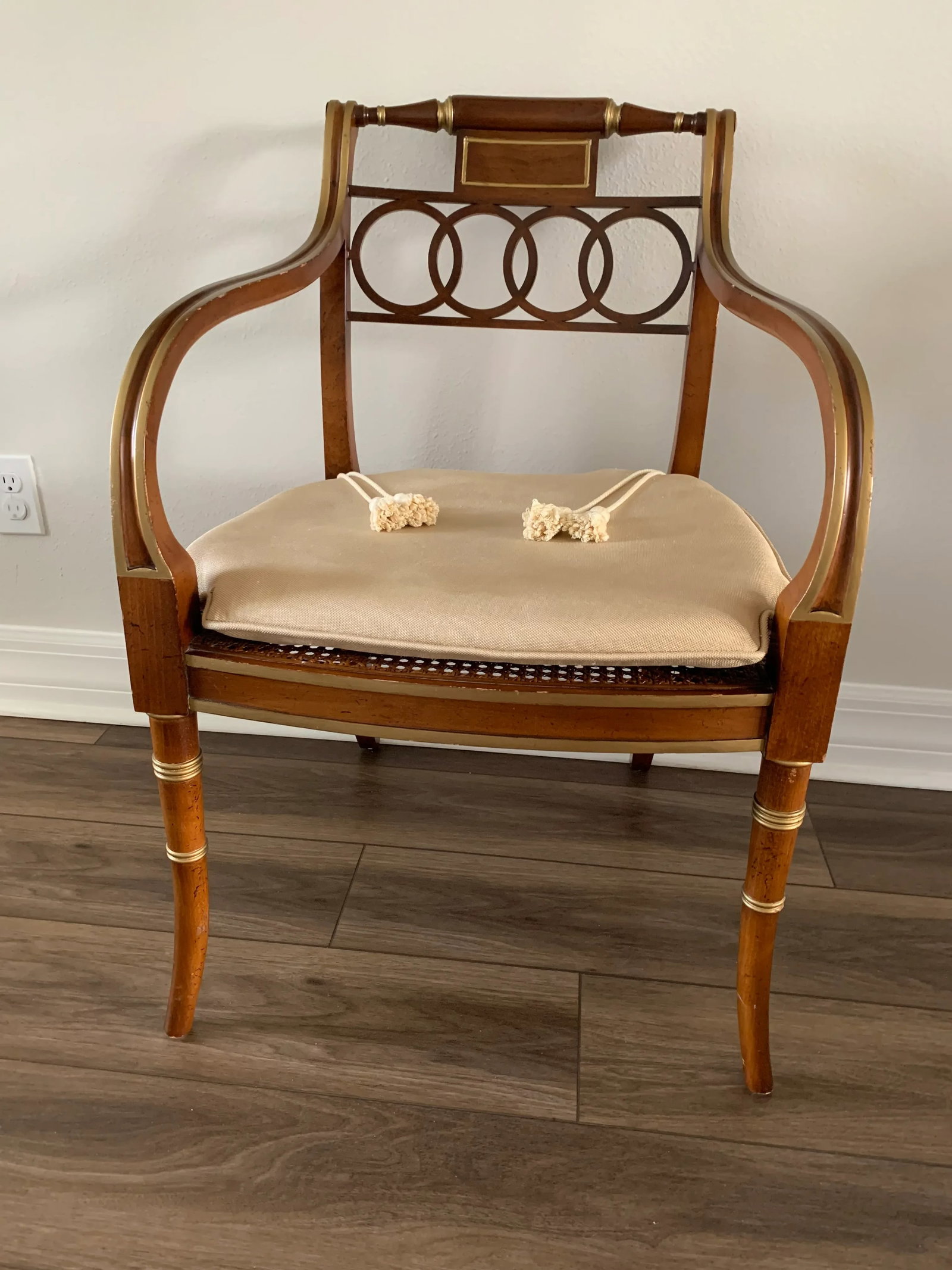 1980s Baker Furniture Hollywood Regency ArmChair Gilt Accents Caned Seat - 10