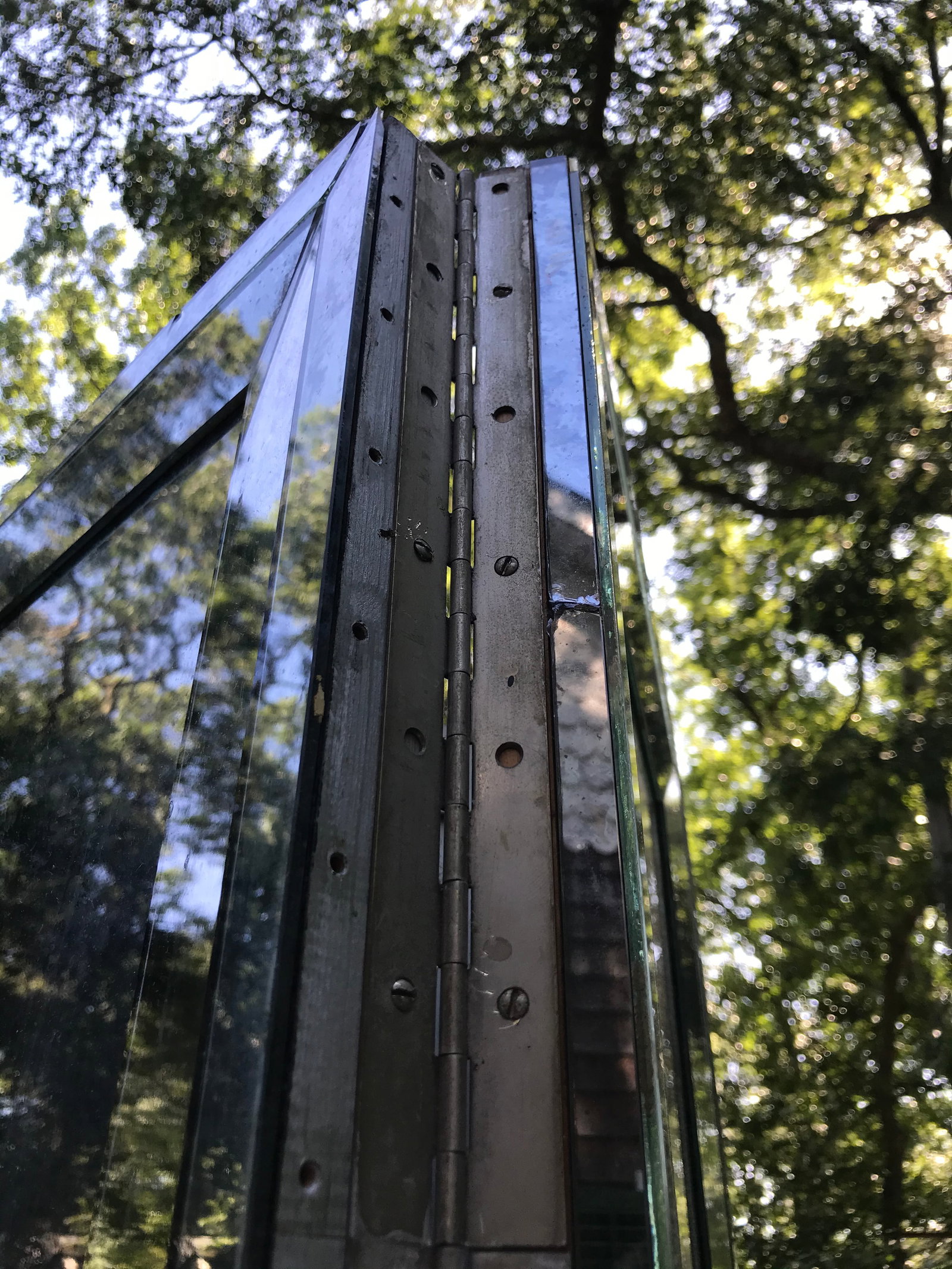 Mid-Century Modern Three Paneled Mirrored Screen - 8