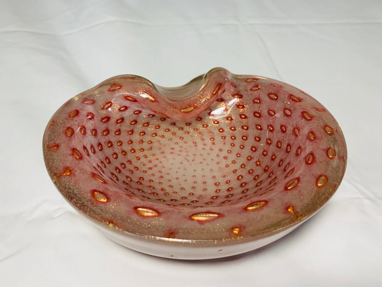 1950s Murano Bullicante Gold Fleck Art Glass Dish by Barbini for Seguso - 3
