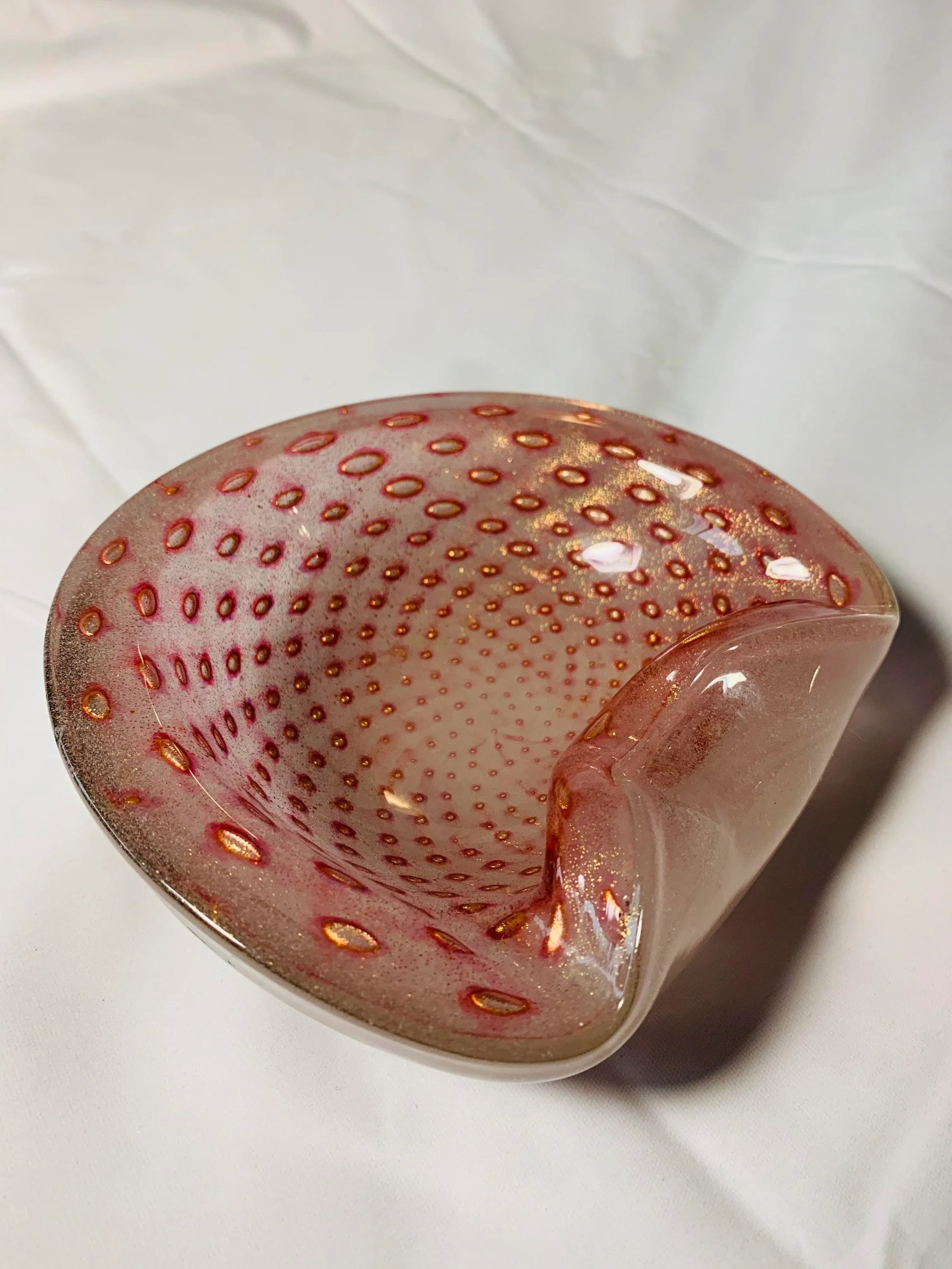1950s Murano Bullicante Gold Fleck Art Glass Dish by Barbini for Seguso - 4