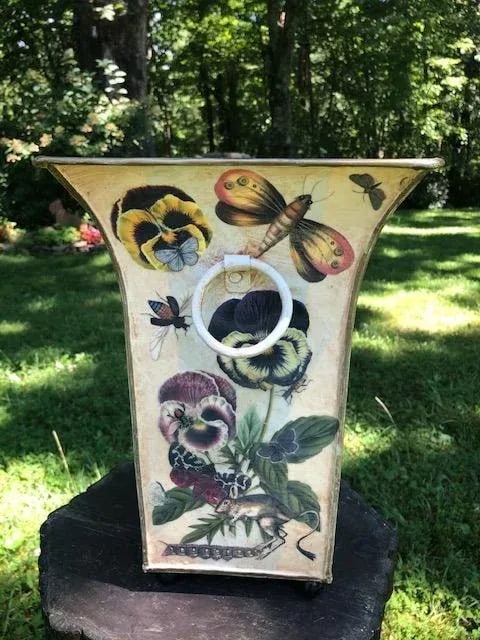 Flora and Fauna Decoupage Toleware Planter - 4