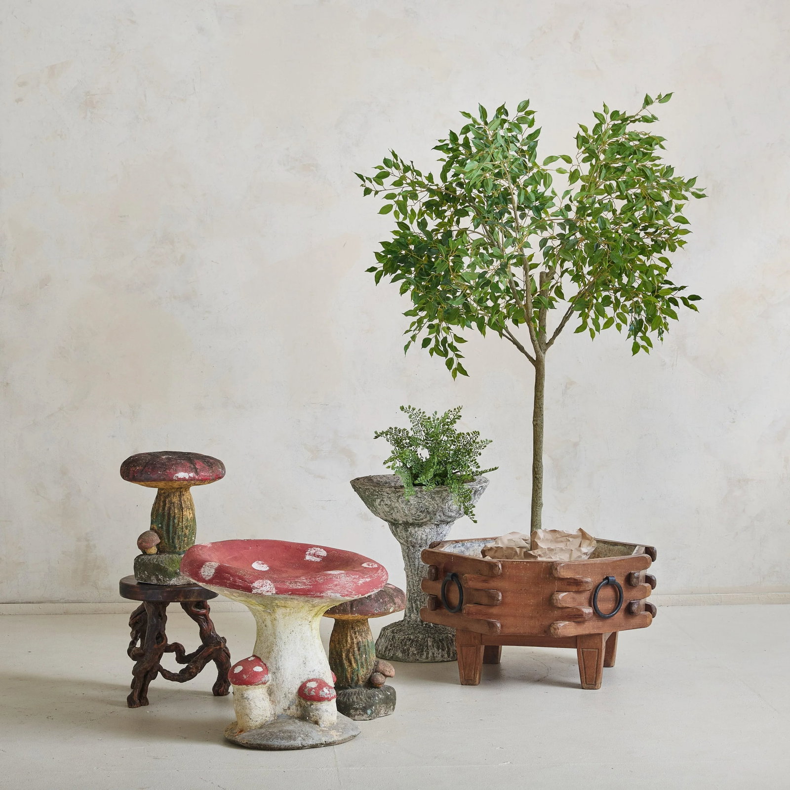 French Wooden Planter with Iron Handles in the Style of Guillerme et Chambron - 4
