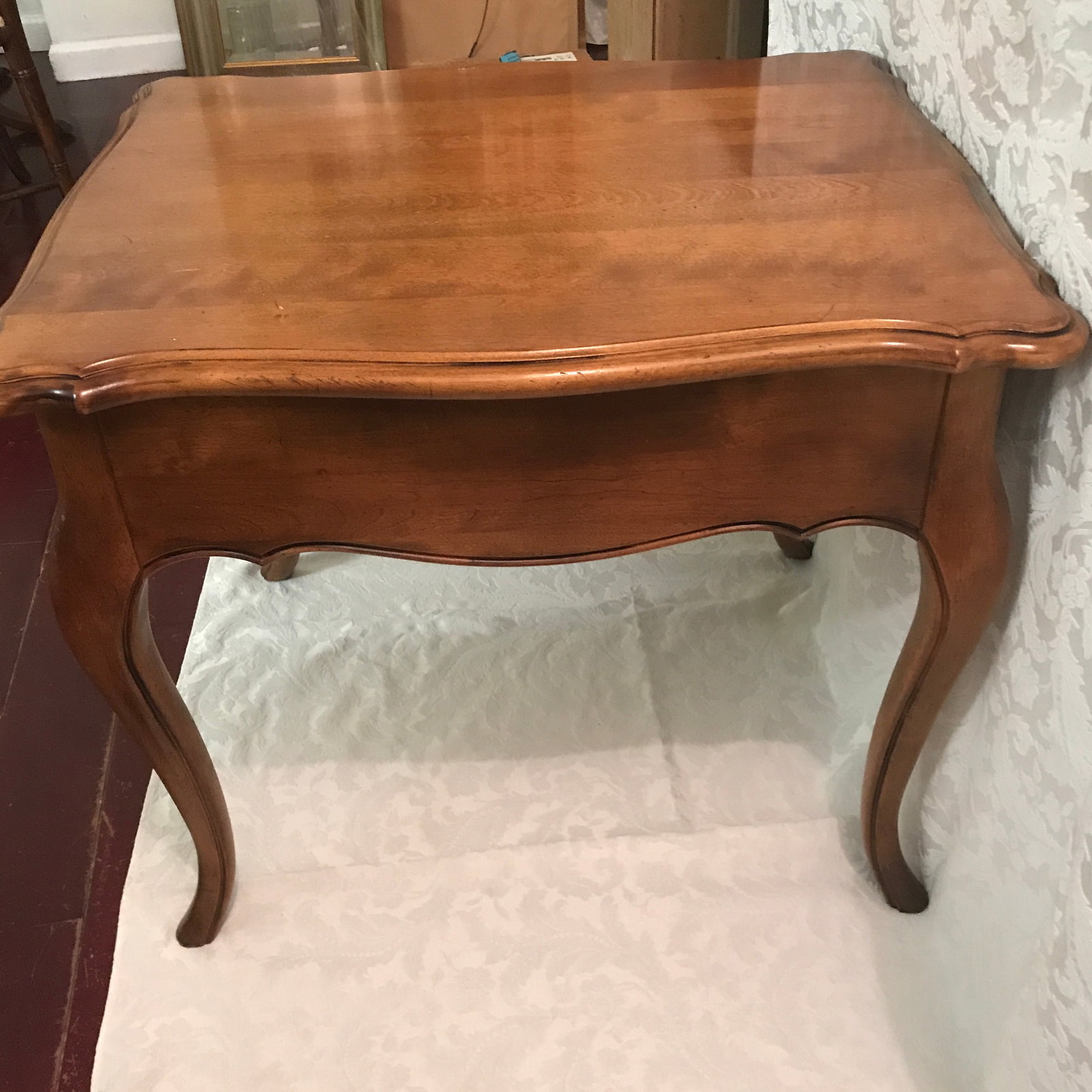 Vintage French Country Ethan Allen Solid Maple Side Table Brass Accents Cabriole Legs - 5