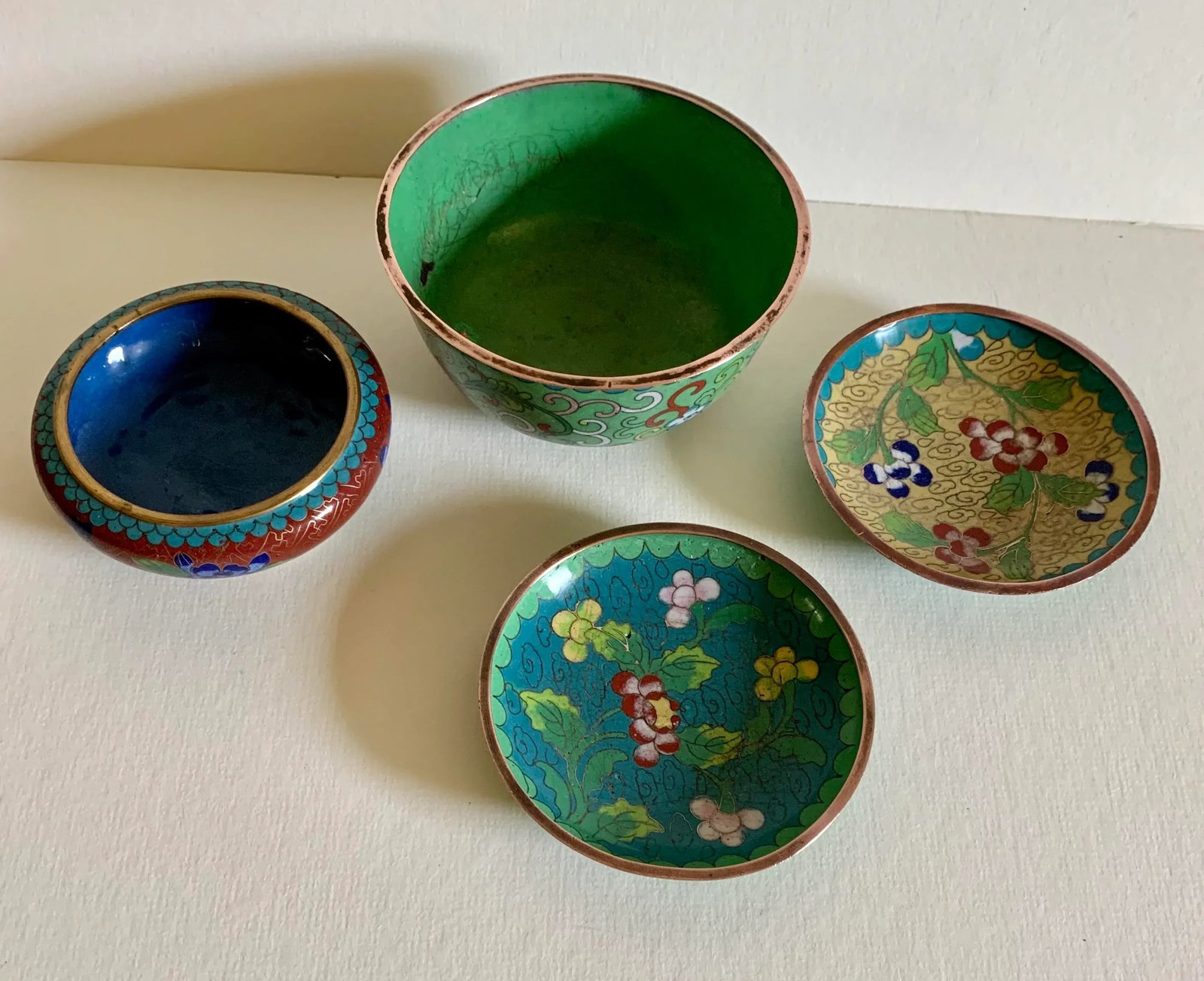Vintage Cloisonne Trinket Dishes and Bowl - Collection of 4 - 2