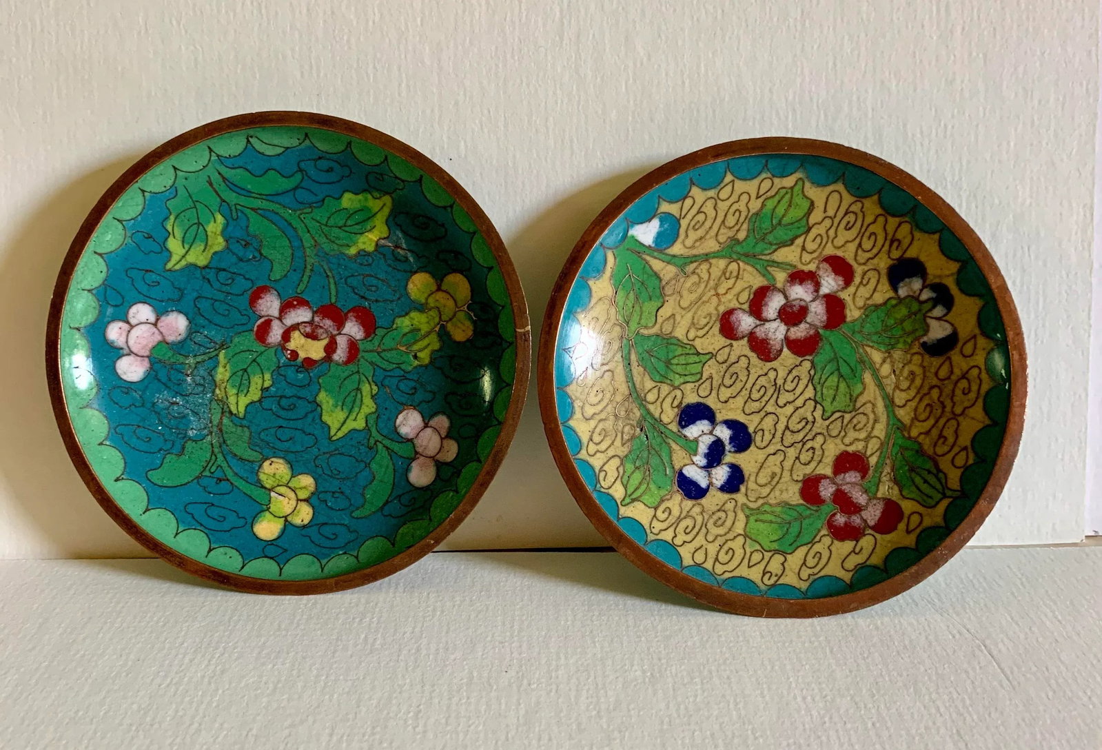 Vintage Cloisonne Trinket Dishes and Bowl - Collection of 4 - 8