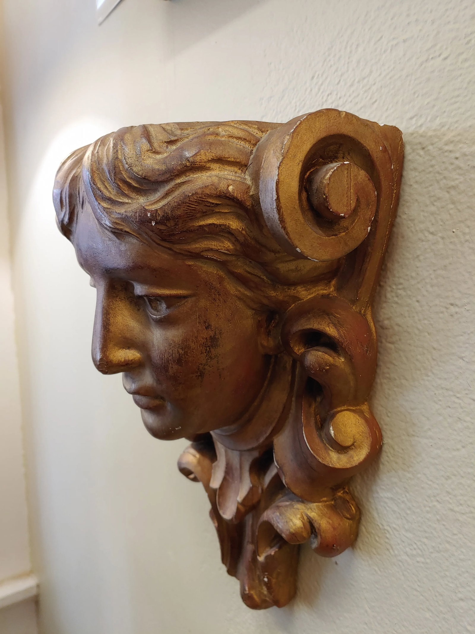 Arte Nouveau Femme Plaster Corbel Wall Hanging - 3
