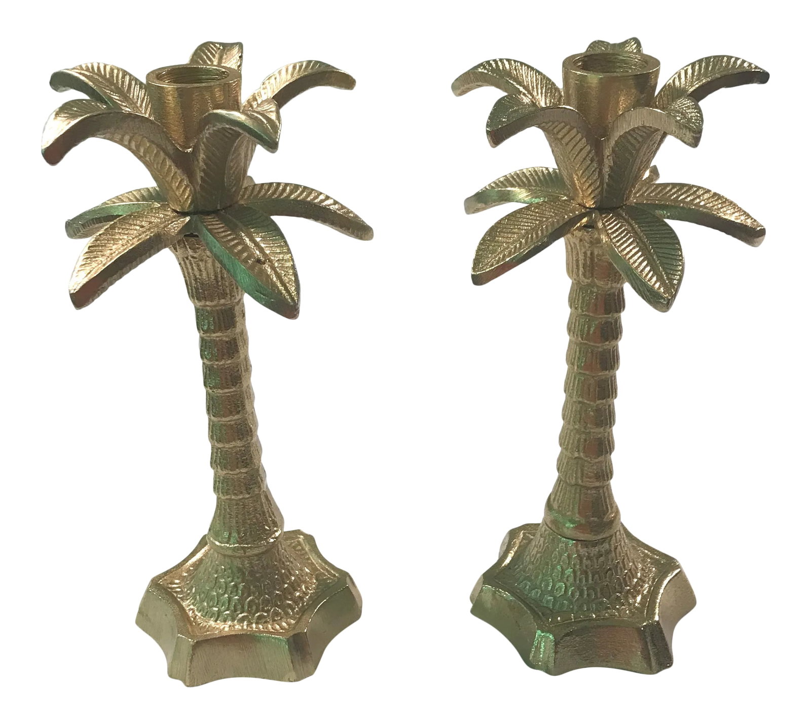 Hollywood Regency Chinoiserie Palm Brass Candlesticks - a Pair: A pair of tropical solid brass candlesticks will add a chinoiseriefeel to any room. Coastal, Chinoiserie and Hollywood Regency all wrapped up in a fabulous pair. Solid Brass. Condition: Alterations: