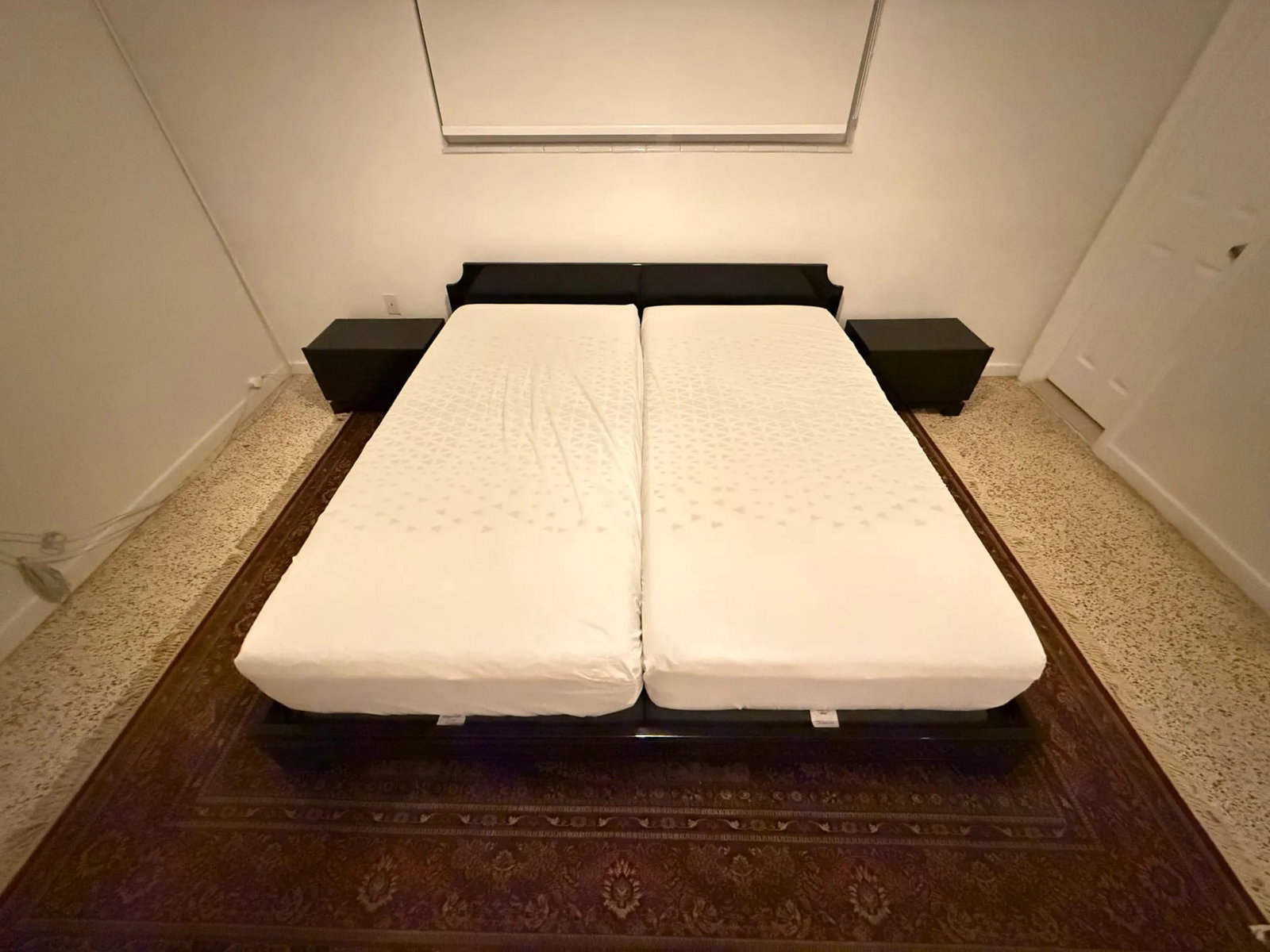 Roche Bobois 1980's Black Lacquered Pekino Bed - 3