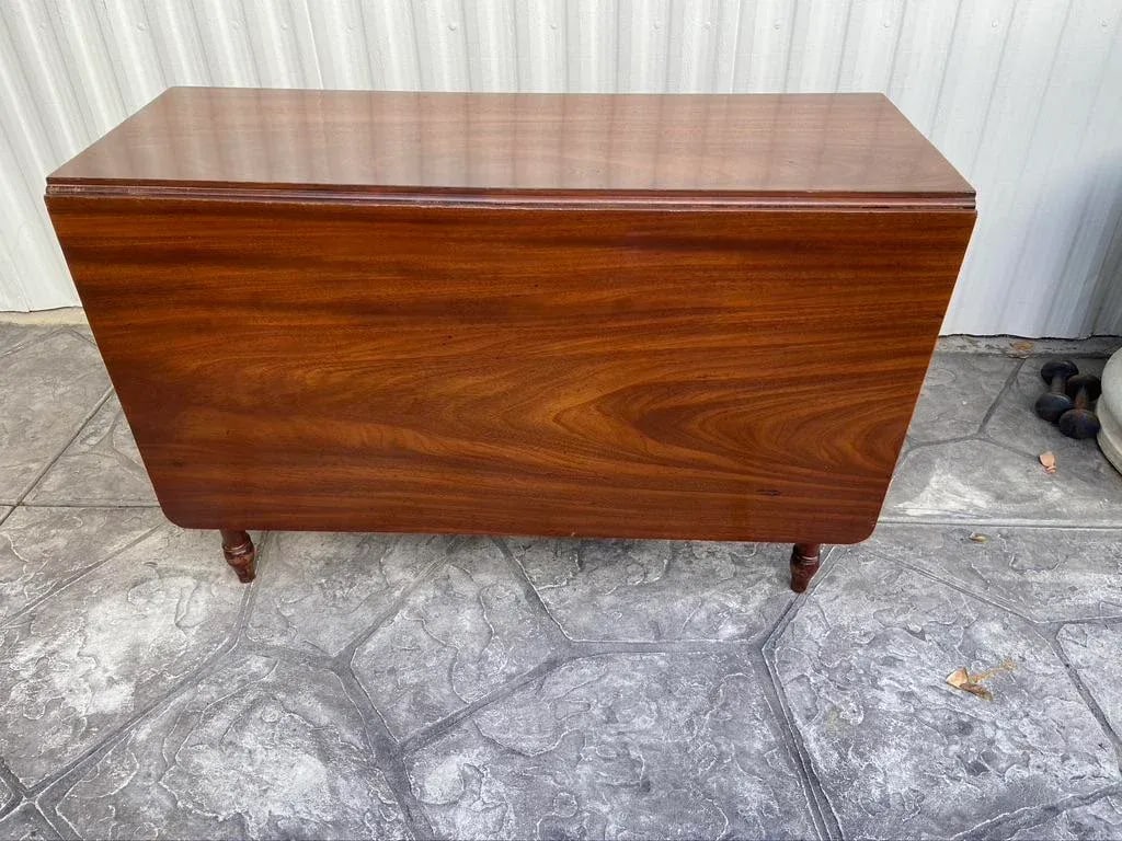 Antique English Edwardian Mahogany Drop Leaf Table - 11