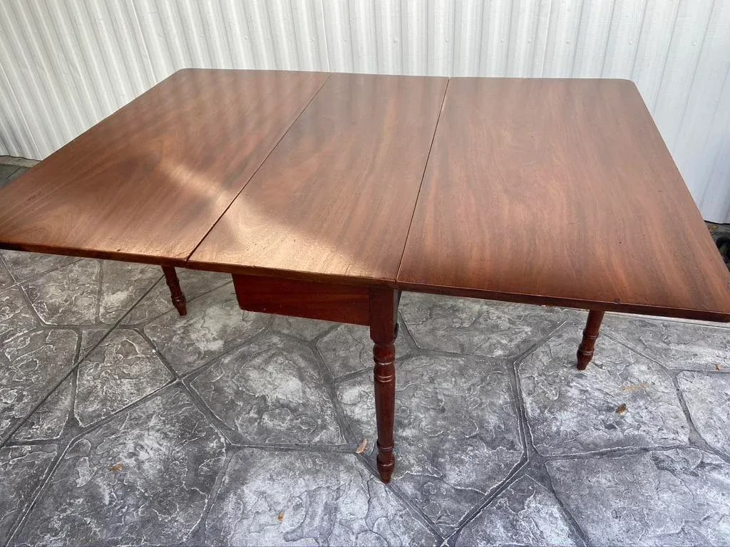 Antique English Edwardian Mahogany Drop Leaf Table - 4