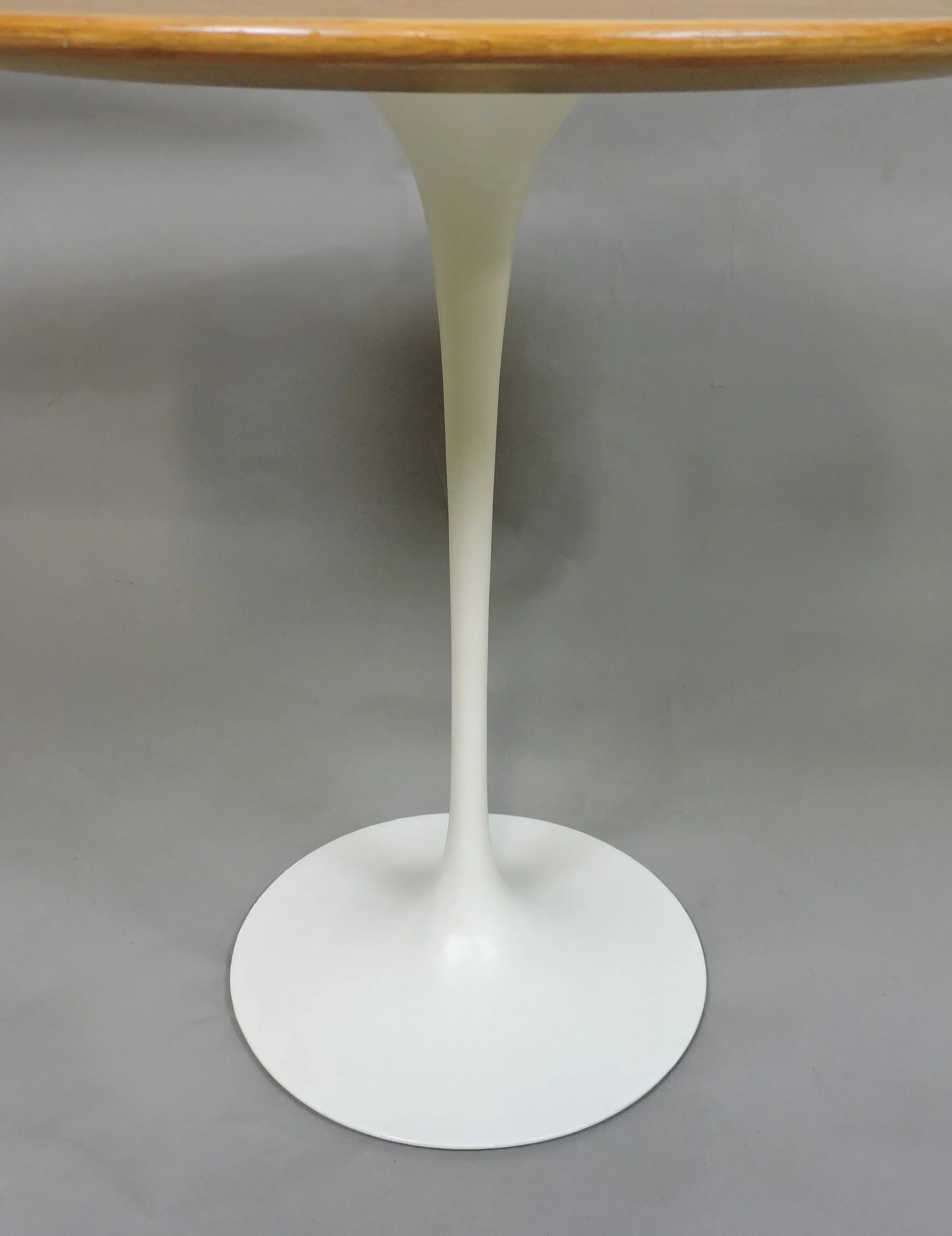 1970s Mid-Century Modern Saarinen for Knoll Oak Tulip Pedestal Side Table - 4