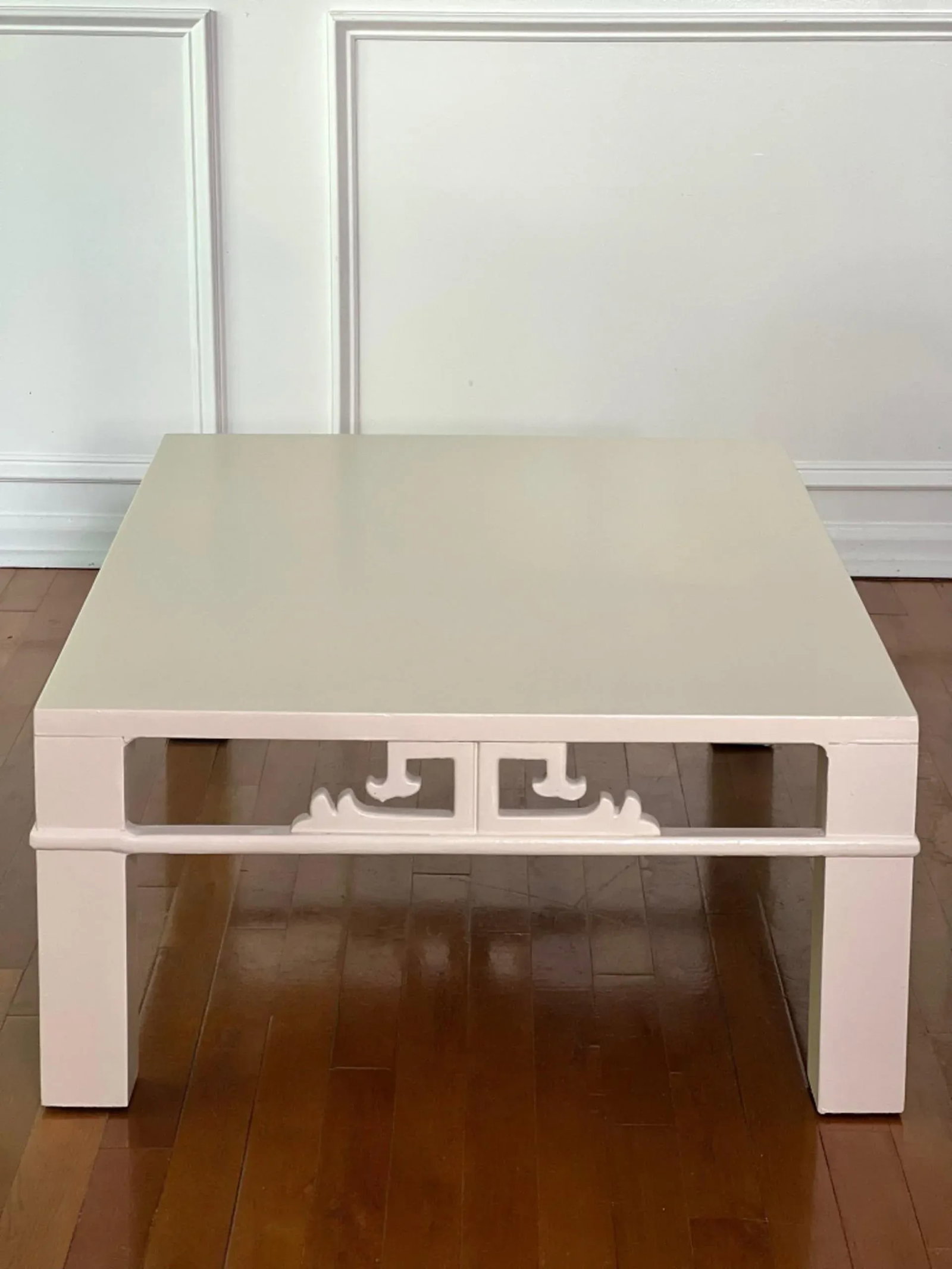 Henredon Chinoiserie White Coffee Table, 1970s - 4
