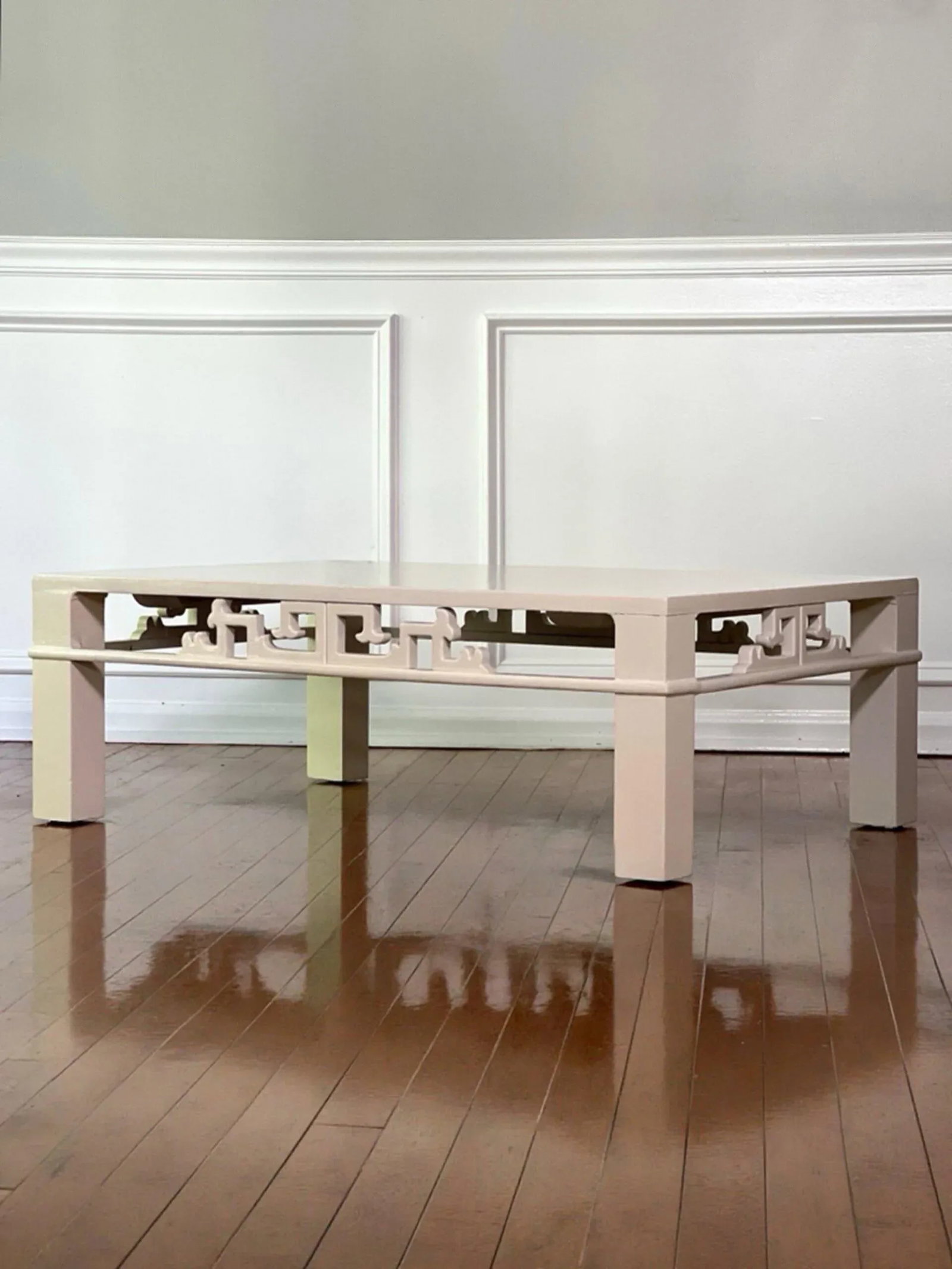 Henredon Chinoiserie White Coffee Table, 1970s - 5