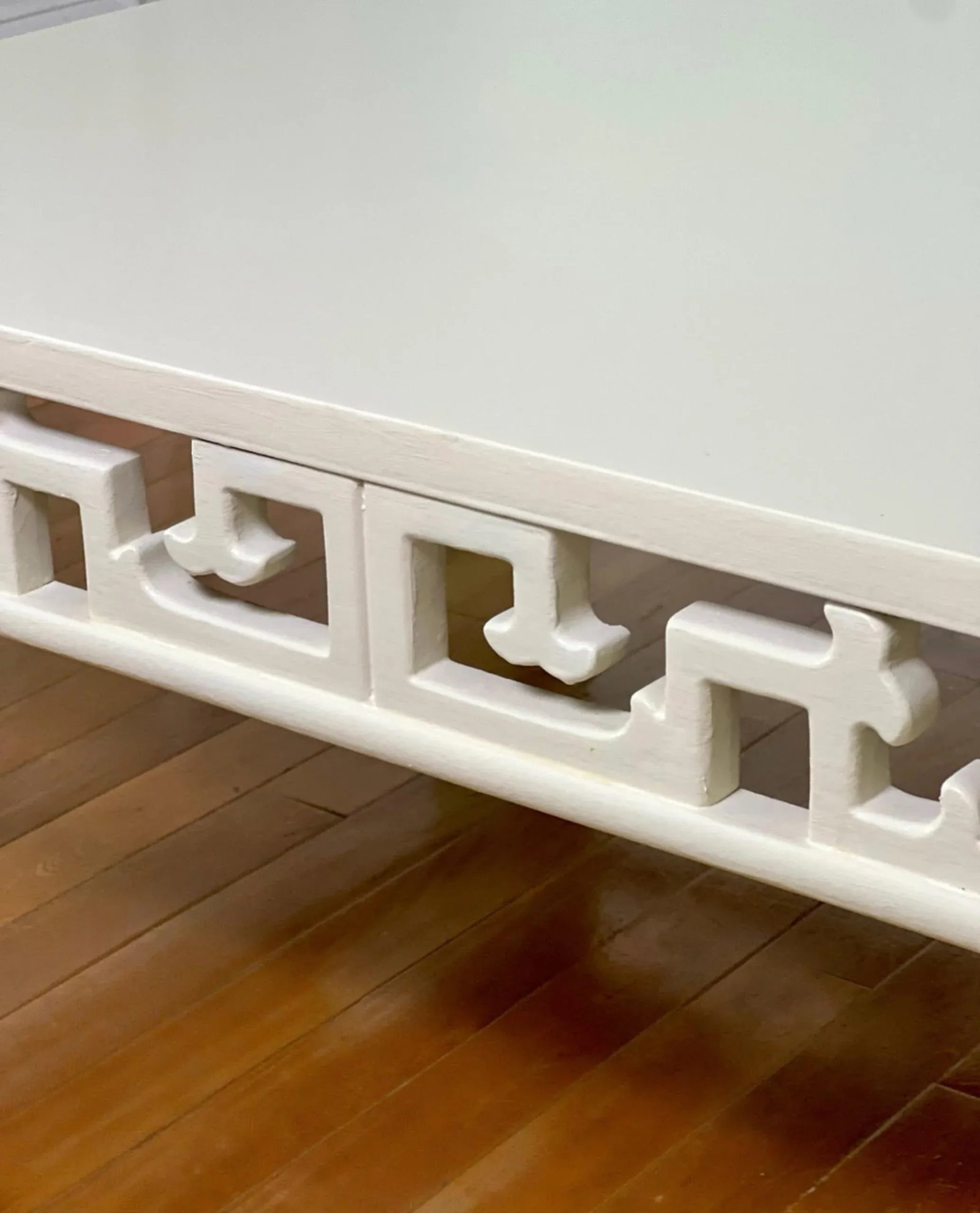 Henredon Chinoiserie White Coffee Table, 1970s - 9