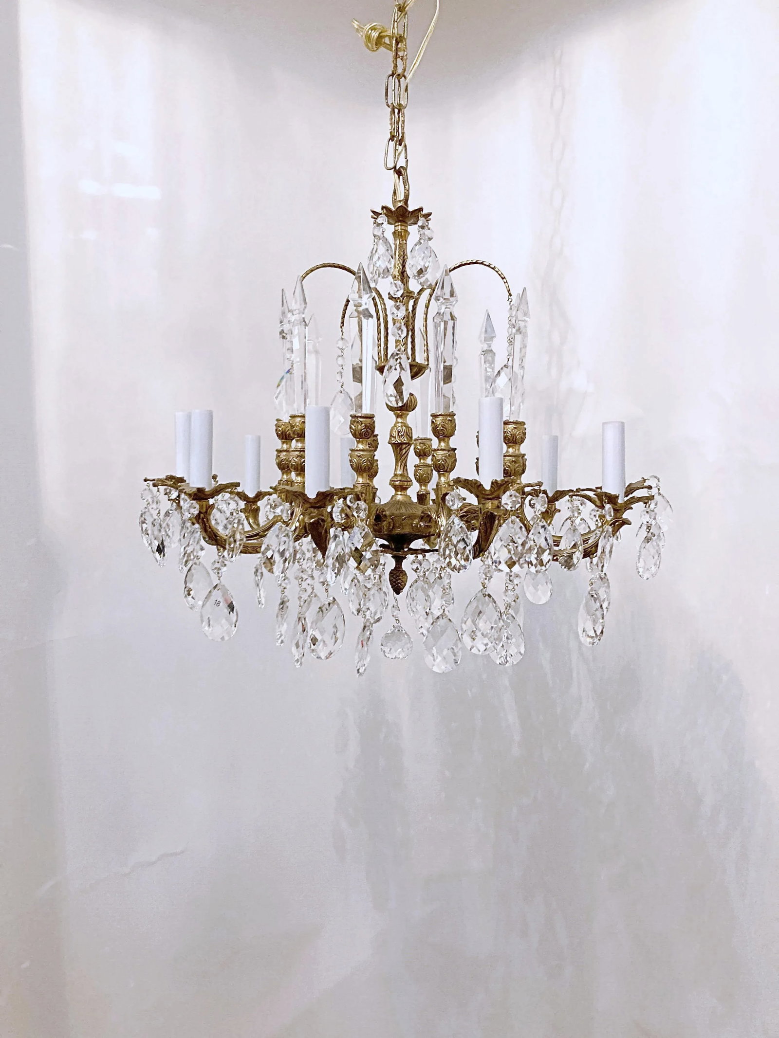 Vintage Early 20th Century Spanish Brass Chandelier With Glass Spears - 2