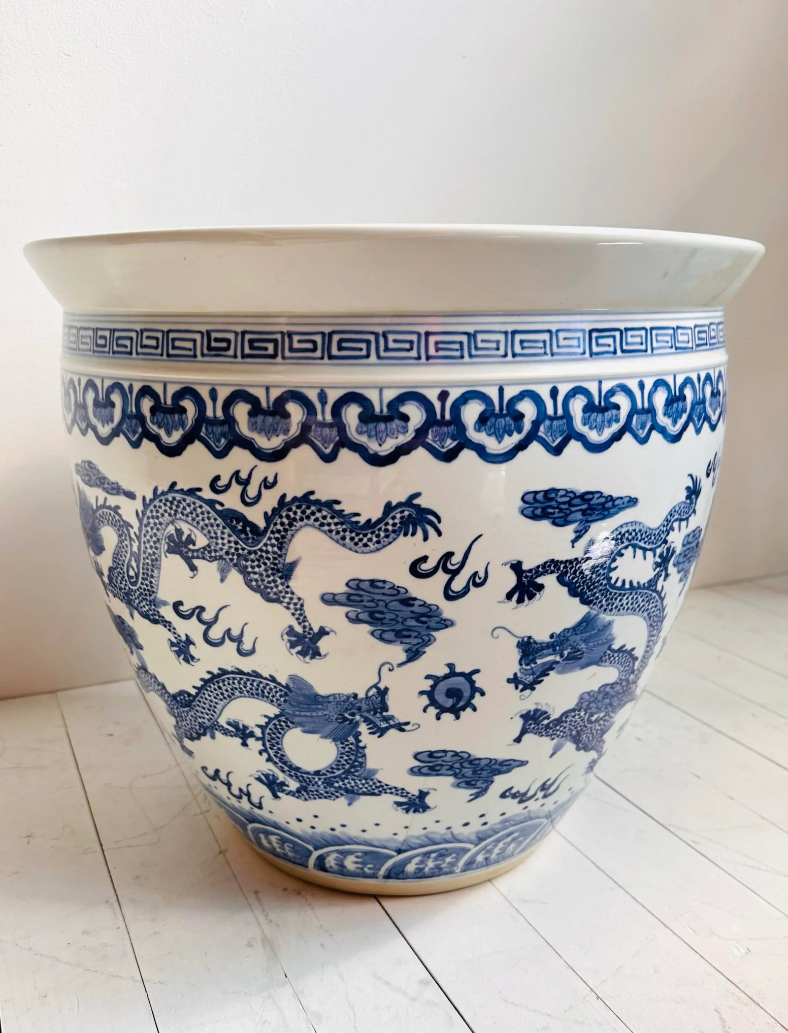 Vintage Blue and White Extra Large Chinese Dragon Chinoiserie Porcelain Fishbowl Jardiniere Planter - 3