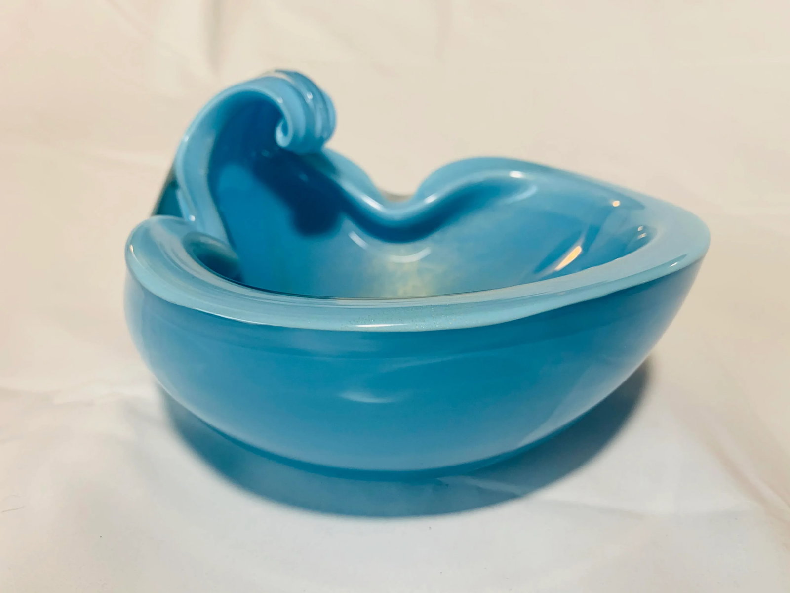 1950s Vintage Alfredo Barbini Italian Murano Blue Turquoise and Gold Fleck Cased Art Glass Dish - 4