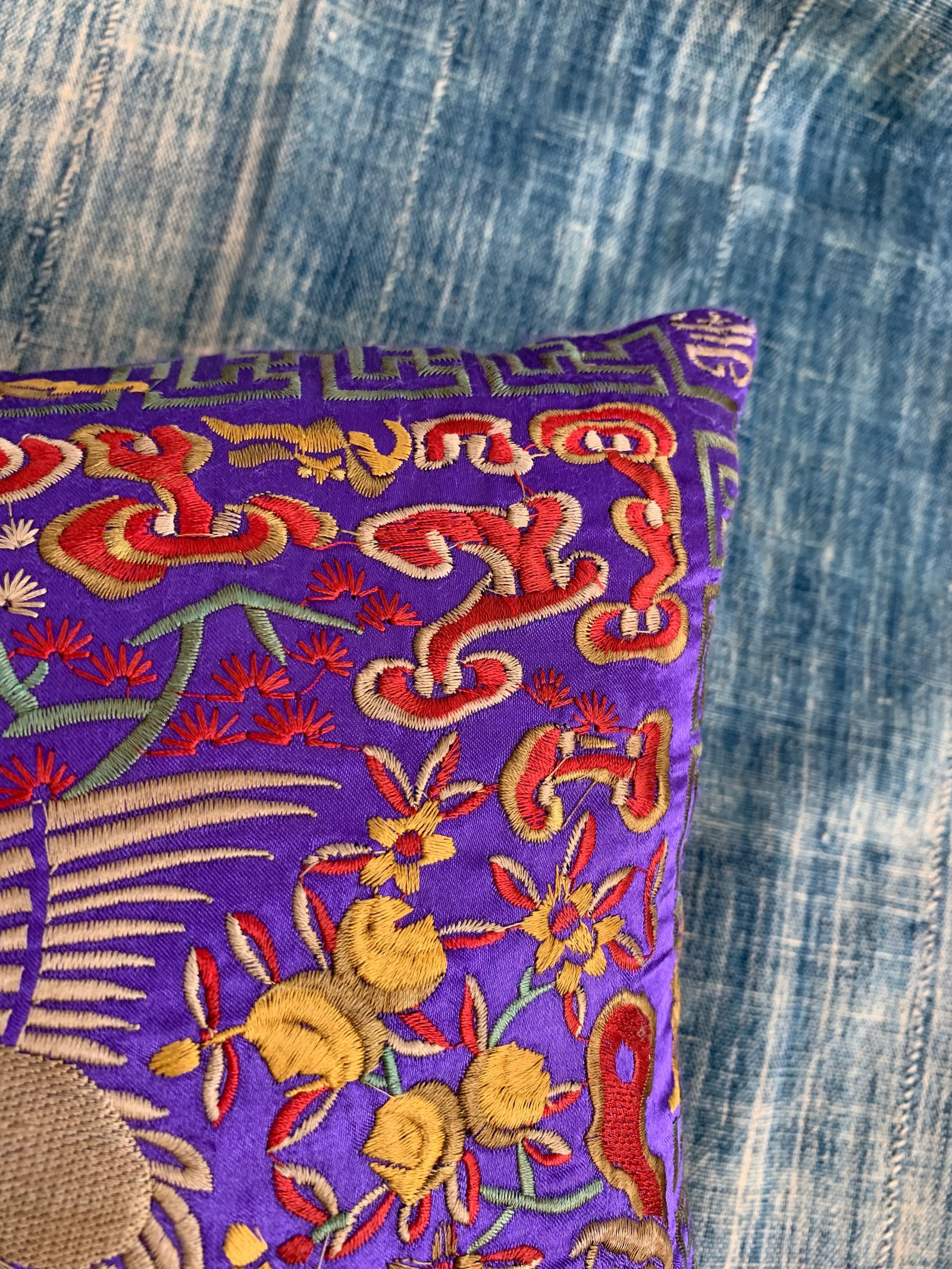 Hollywood Regency Purple & Gold Asian Silk Crane Lumbar Boudoir Pillow - 7
