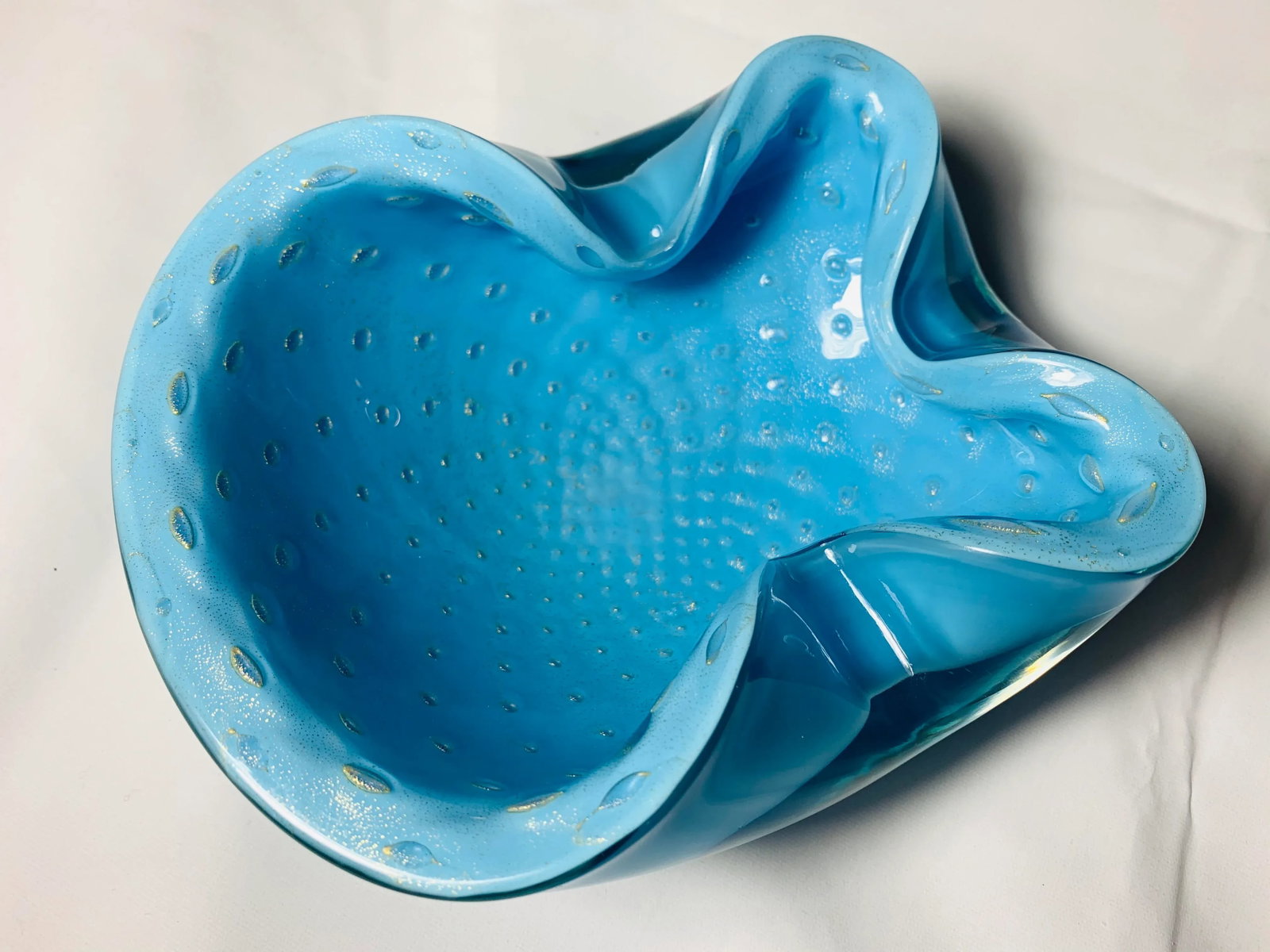 1950s Vintage Alfredo Barbini Murano Bullicante Turquoise Blue and Gold Fleck Cased Art Glass Bowl - 11