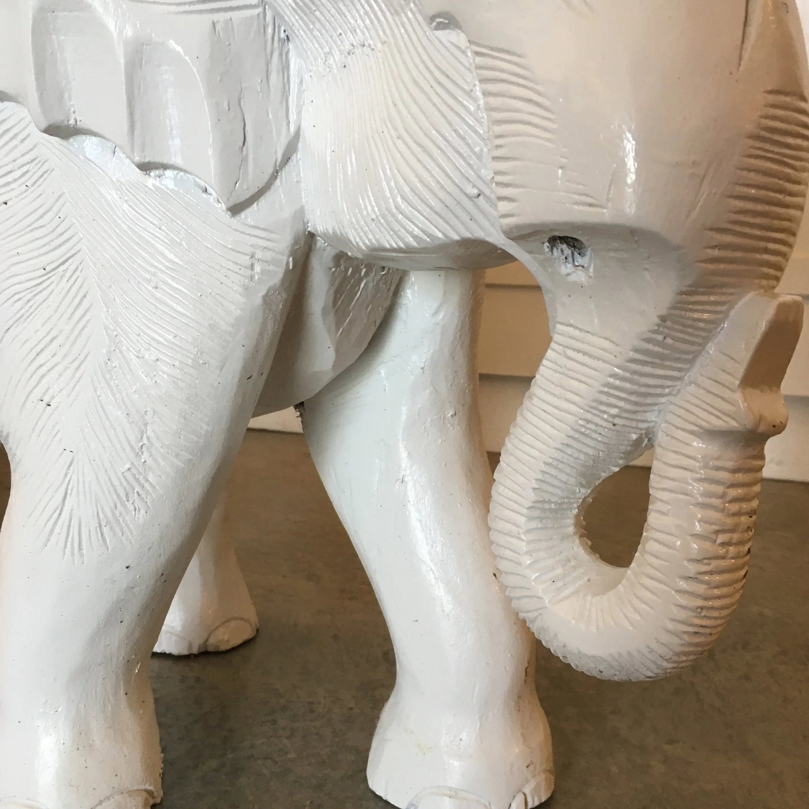 Hollywood Regency White Carved Wood Elephant Side Table/ Stool - 7