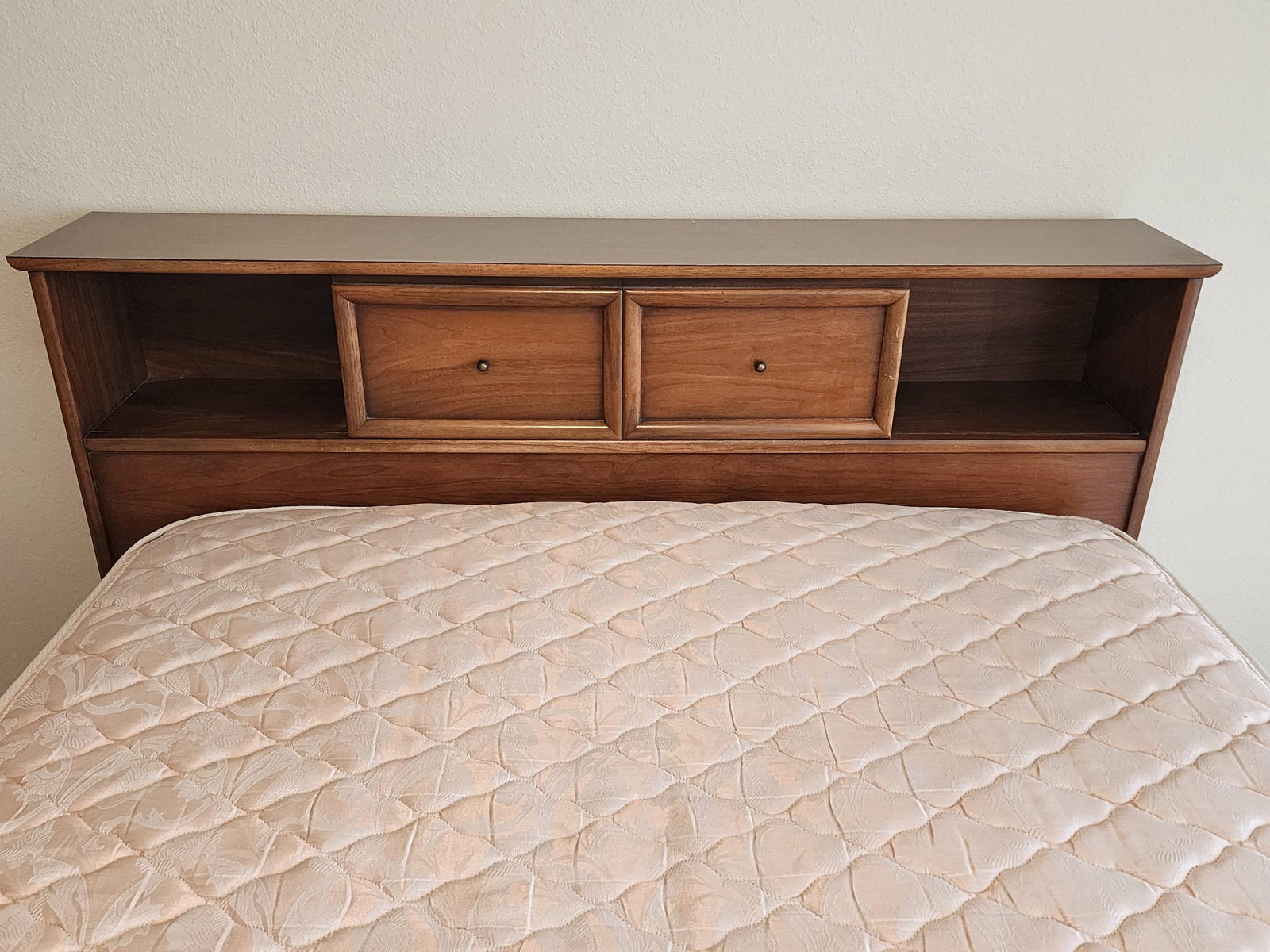 Kent Coffee Mid-Century Modern Bedframe - 2
