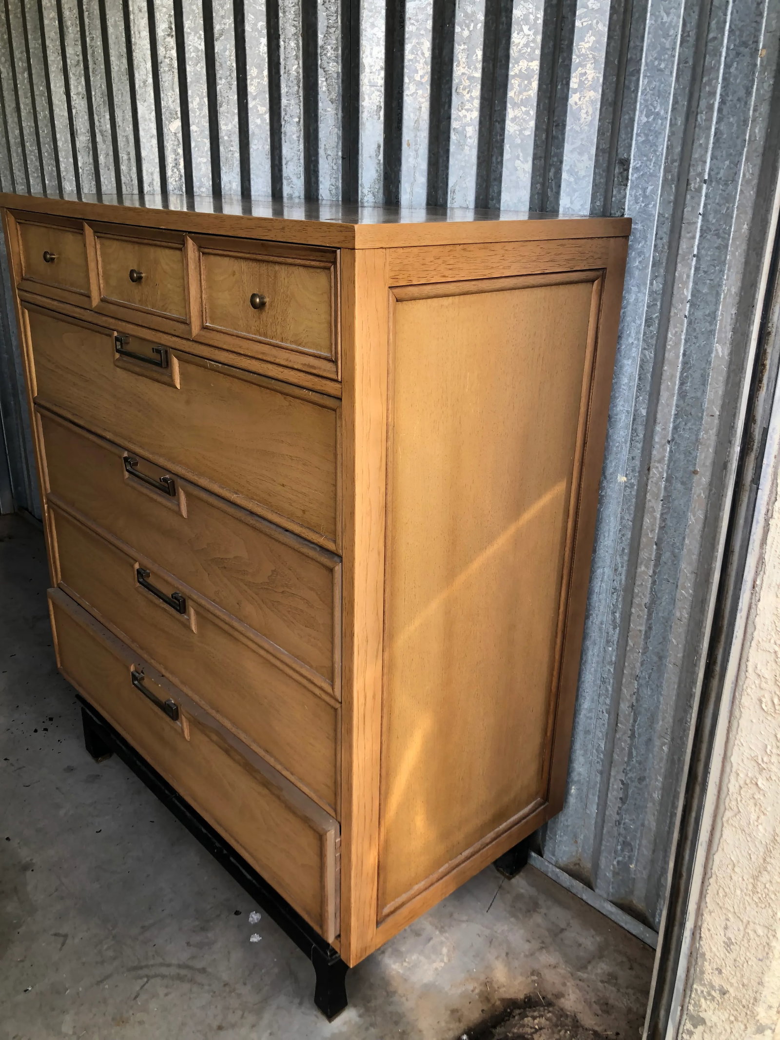 1960s American of Martinsville Pickled Oak Chinoiserie Tall Dresser - 7