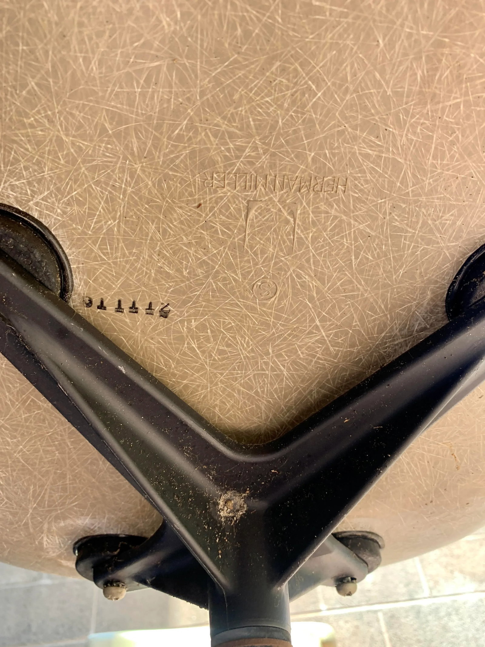 1970s Eames for Herman Miller Fiberglass Shell Chair - 6