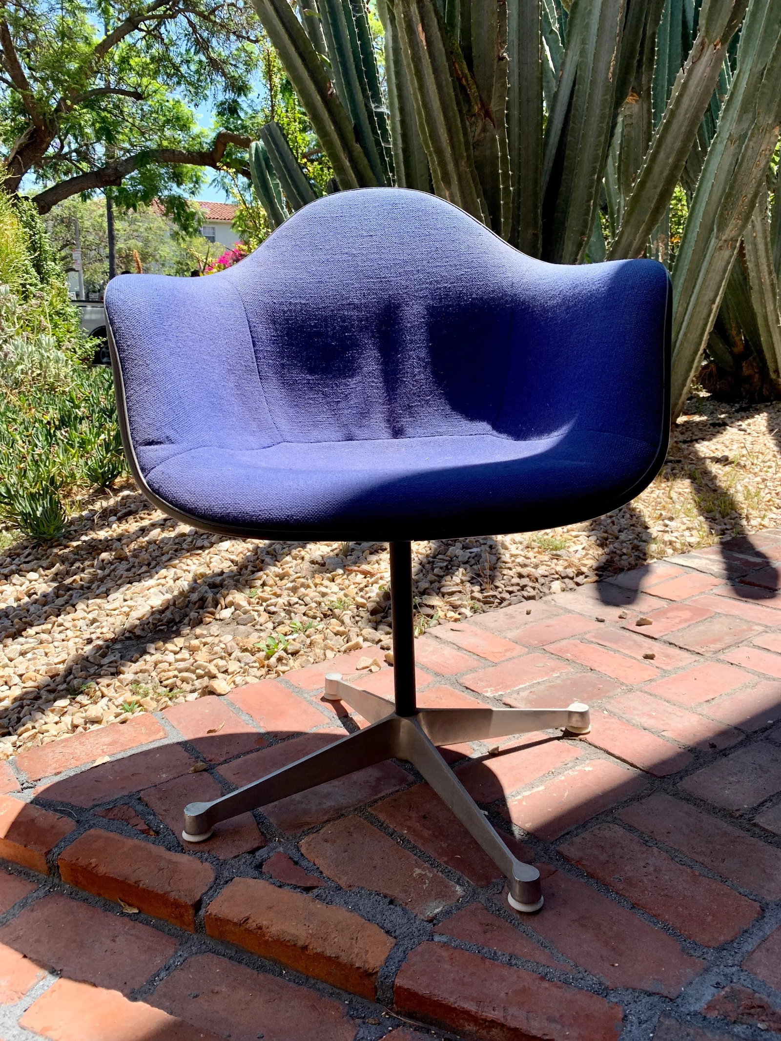 1970s Eames for Herman Miller Fiberglass Shell Chair - 7