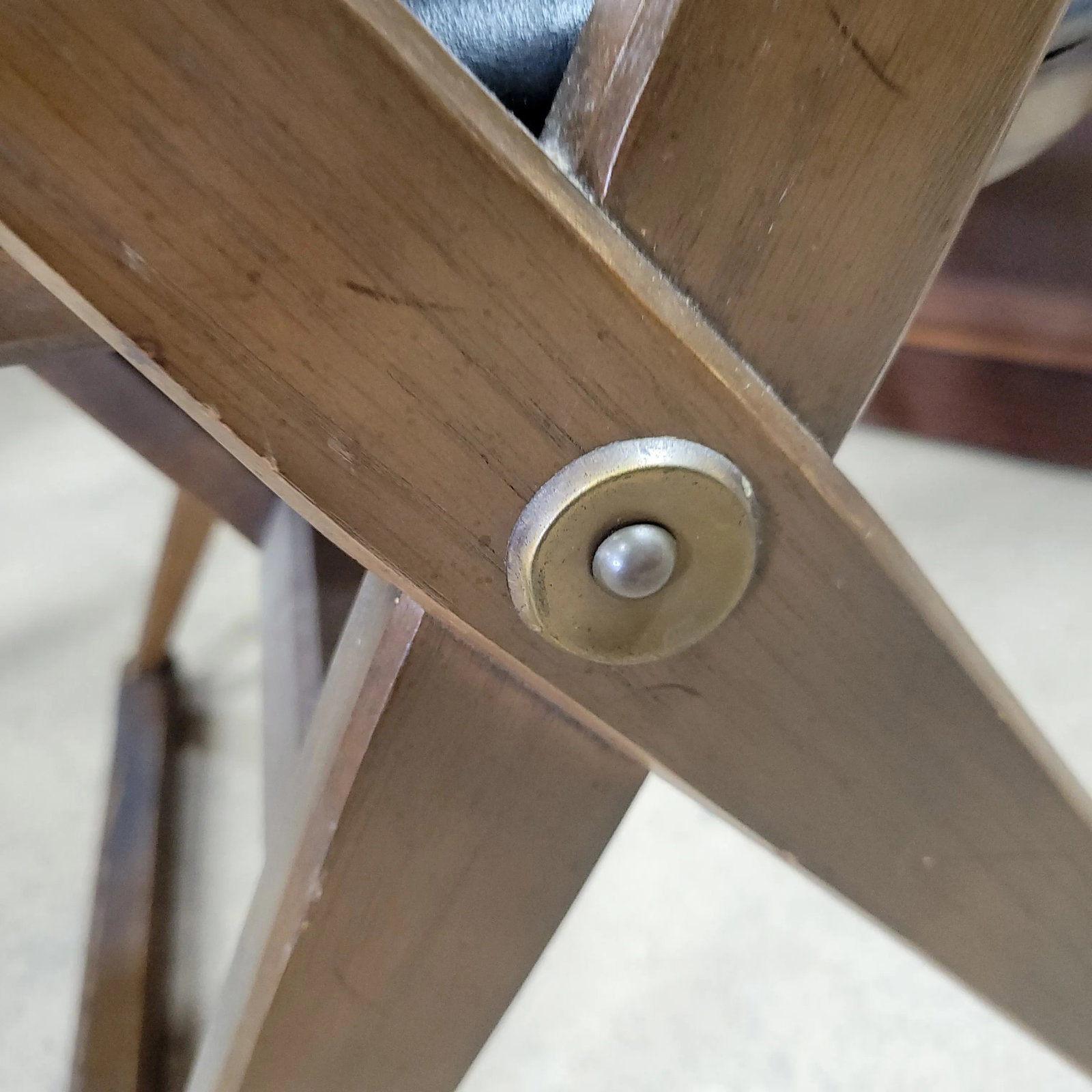 Mid Century Modern Side Chair by Drexel - 6