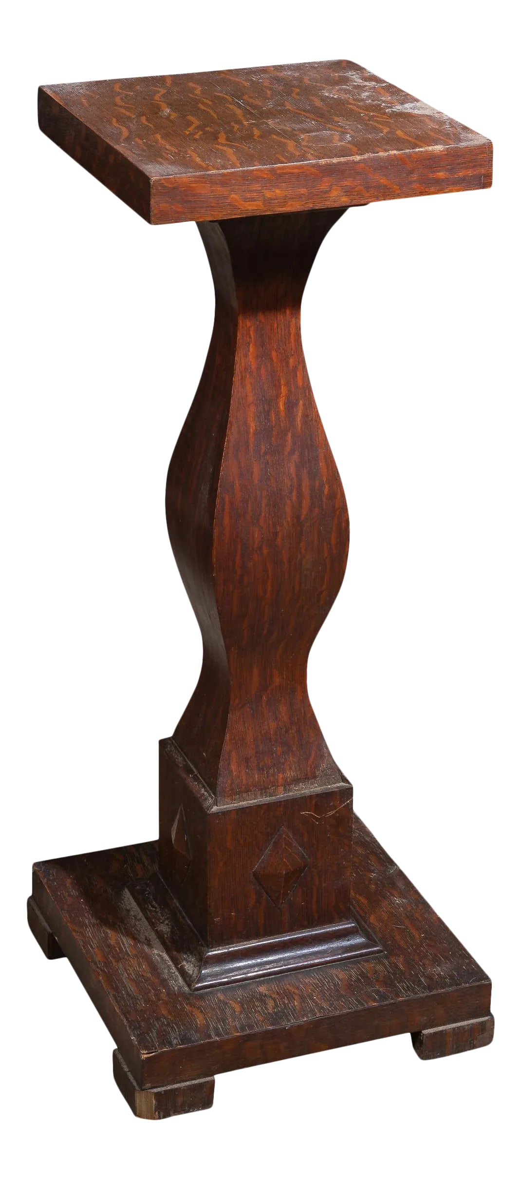Vintage 1930s Quarter Sawn Mission Arts and Crafts Stand: This immaculate arts and crafts or mission style stand features quarter sawn wood construction. This style of design is highly sought after for being a bridge between deco and more modern styles. The 