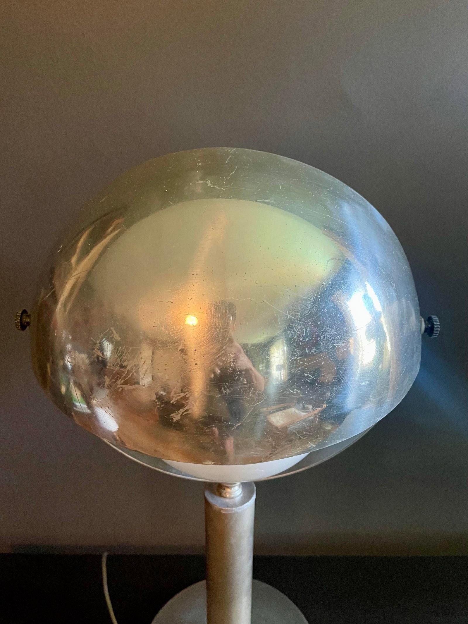 Mid 20th Century Space Age-Inspired Sculptural Table Lamp - 8