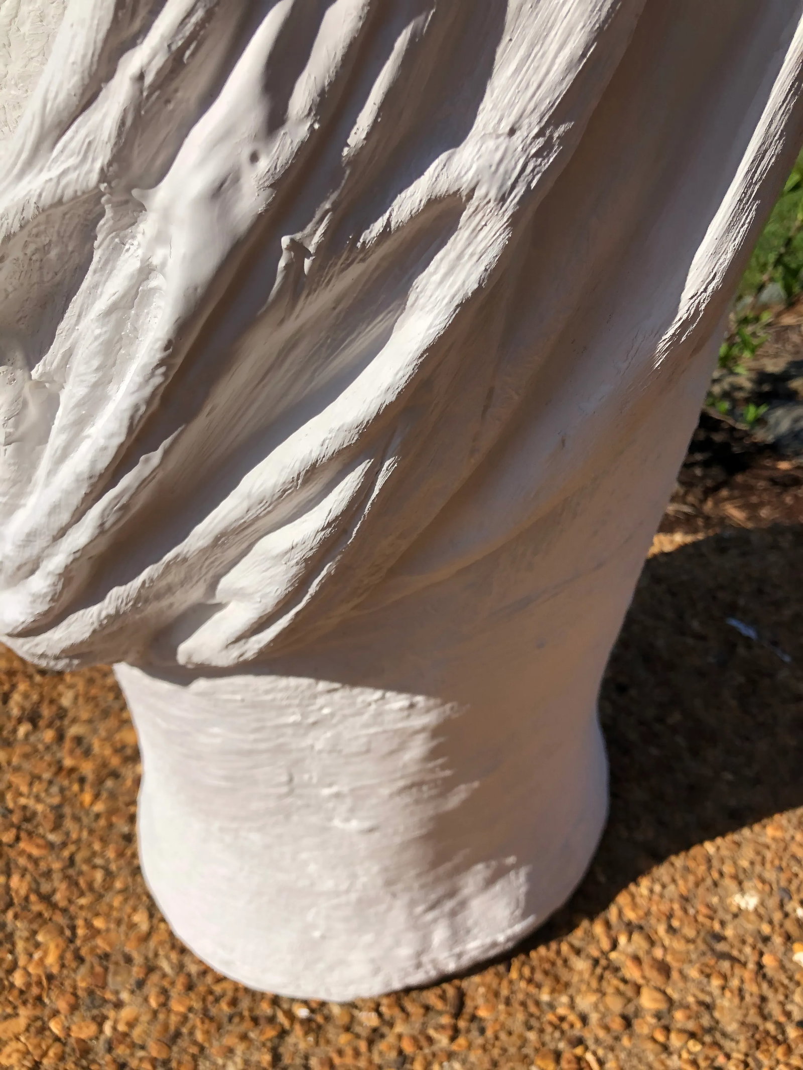 1980s Dickinson Style Postmodern Trompe l'Oeil Draped Plaster Urn - 9