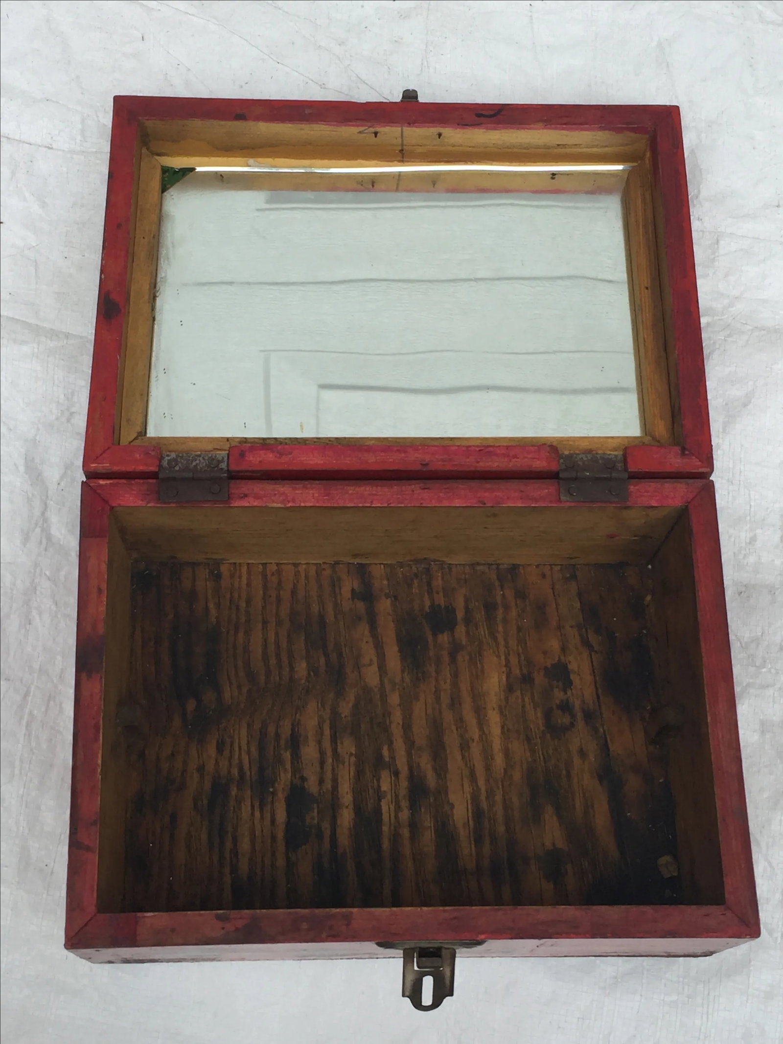 Asian Hand-Painted Vintage Keepsake Box - 8