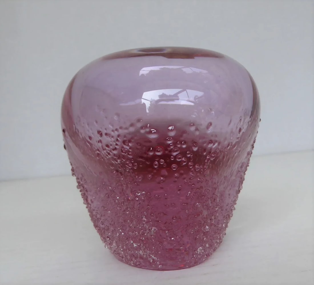 1970s Pink Colored Crystal Textured Bud Vase Zeleznobrodske Sklo Glassworks, Zbs Czechoslovakia - 2