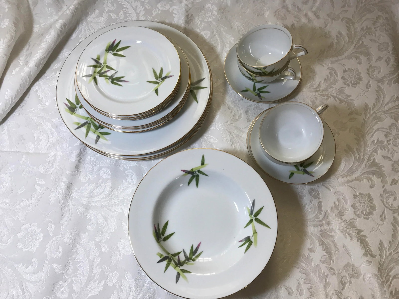 1950s Mid-Century Modern Narumi Spring Bamboo Dinnerware Set- 23 Pieces Japan 4 Place Settings - 2