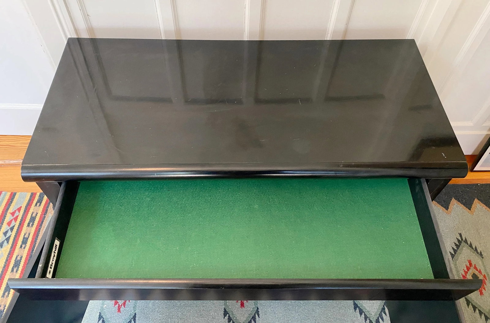 1970s Modern Broyhill Black Lacquer Sideboard - 5