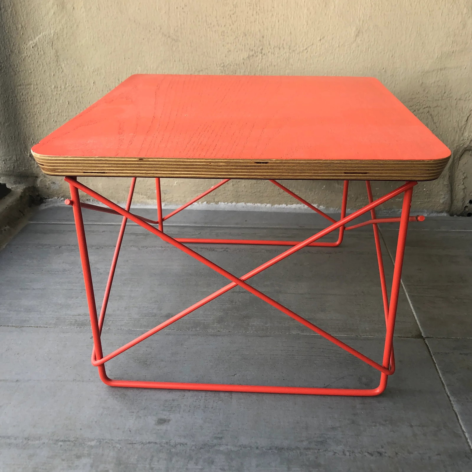 Eames Ltr Mid-Century Modern Red Wire Base Table - 3
