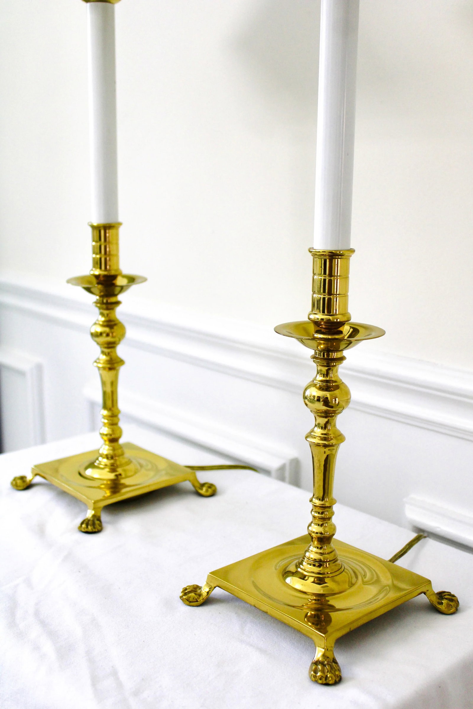 Vintage Decorative Crafts Inc. Gold and Black Claw Feet Buffet Table Lamps, Solid Brass and Tole Sha - 5