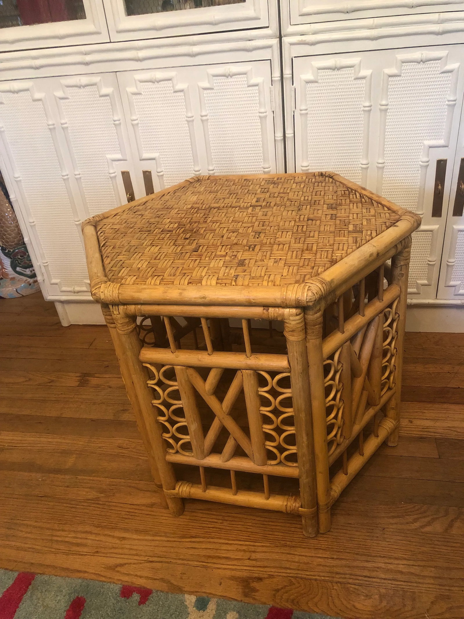 1970s Brighton Pavilion Rattan Side Table - 11