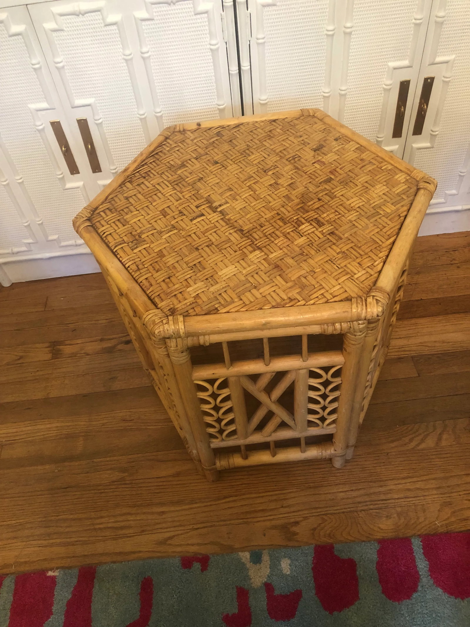 1970s Brighton Pavilion Rattan Side Table - 12
